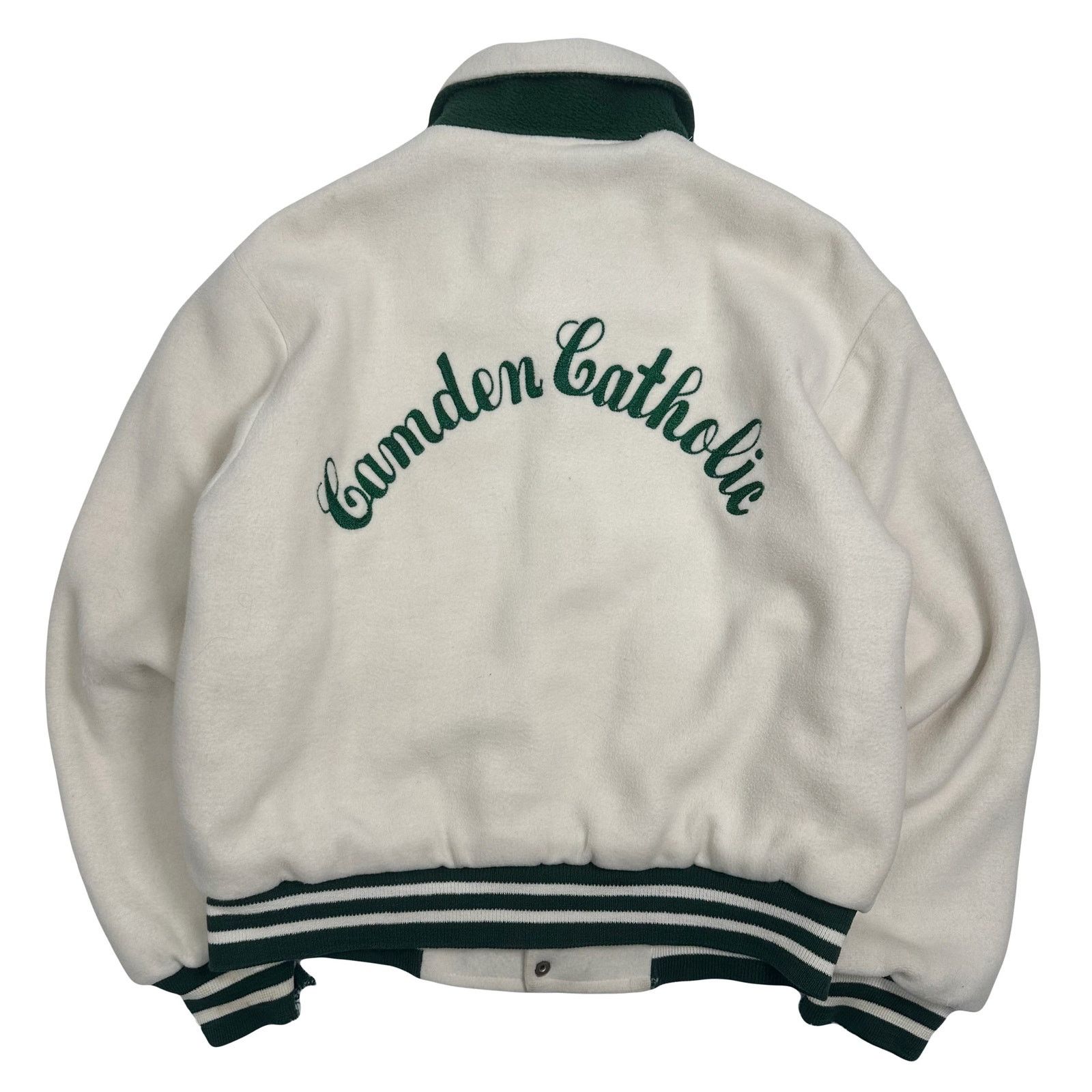 Vintage Vintage Camden Catholic Heavy Fleece Varsity Jacket M Size US M / EU 48-50 / 2 - 2 Thumbnail