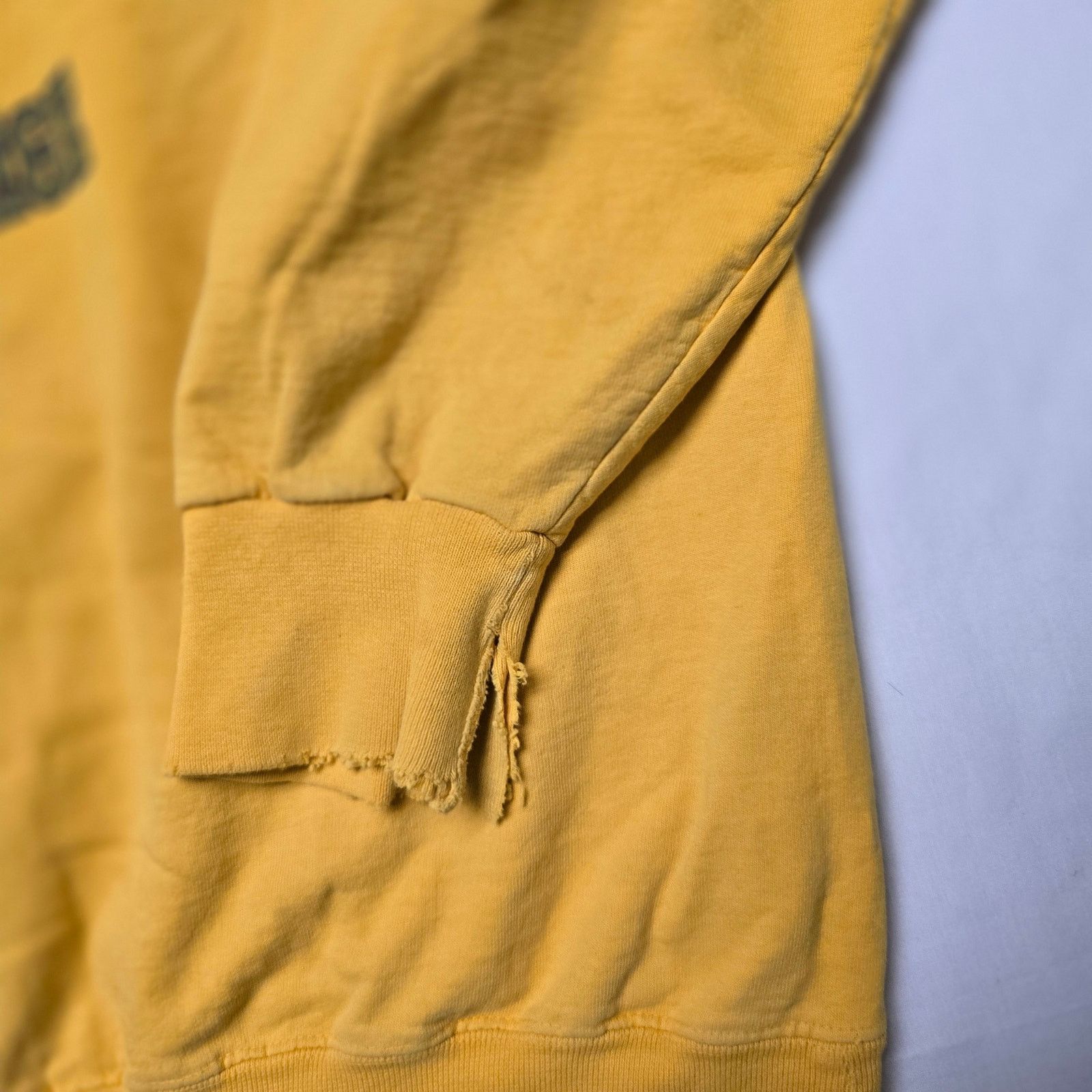 Vintage Vintage Pueblo College Sweatshirt Comunity Distressed XL Size US XL / EU 56 / 4 - 7 Thumbnail