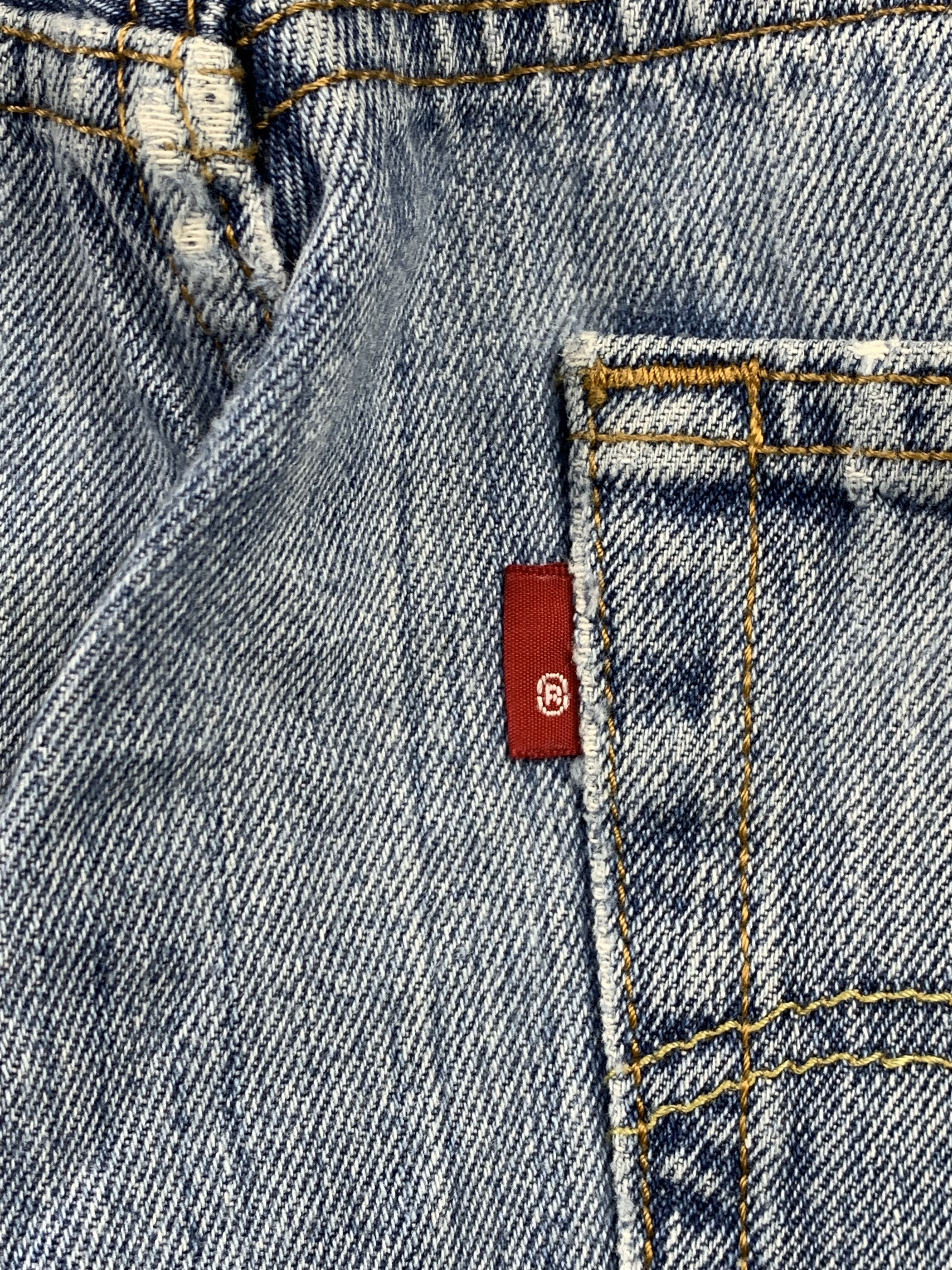 Levi's Vintage Levis 501 Faded Blue Jeans DP2197 Size US 33 - 4 Thumbnail