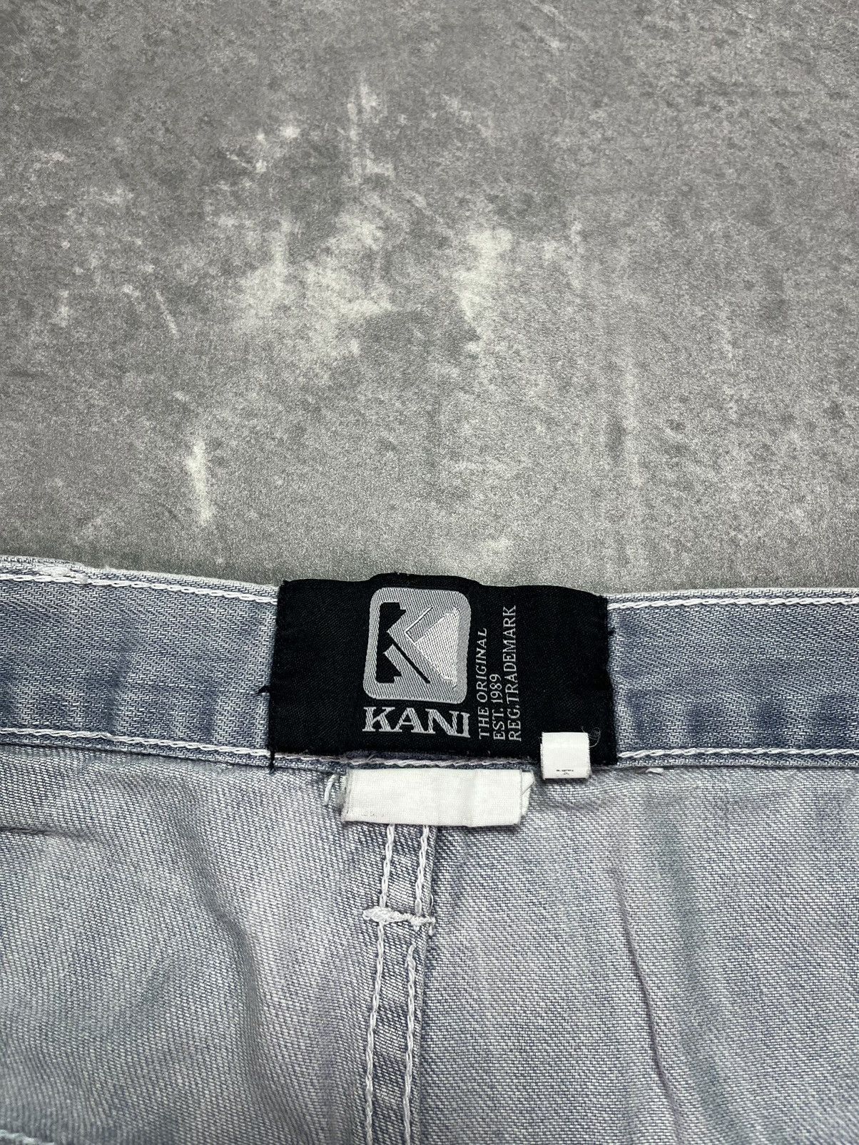 Karl Kani Karl Kani Multilogo Printed Baggy Denim Shorts Jorts 36 Rare Size US 36 / EU 52 - 8 Thumbnail