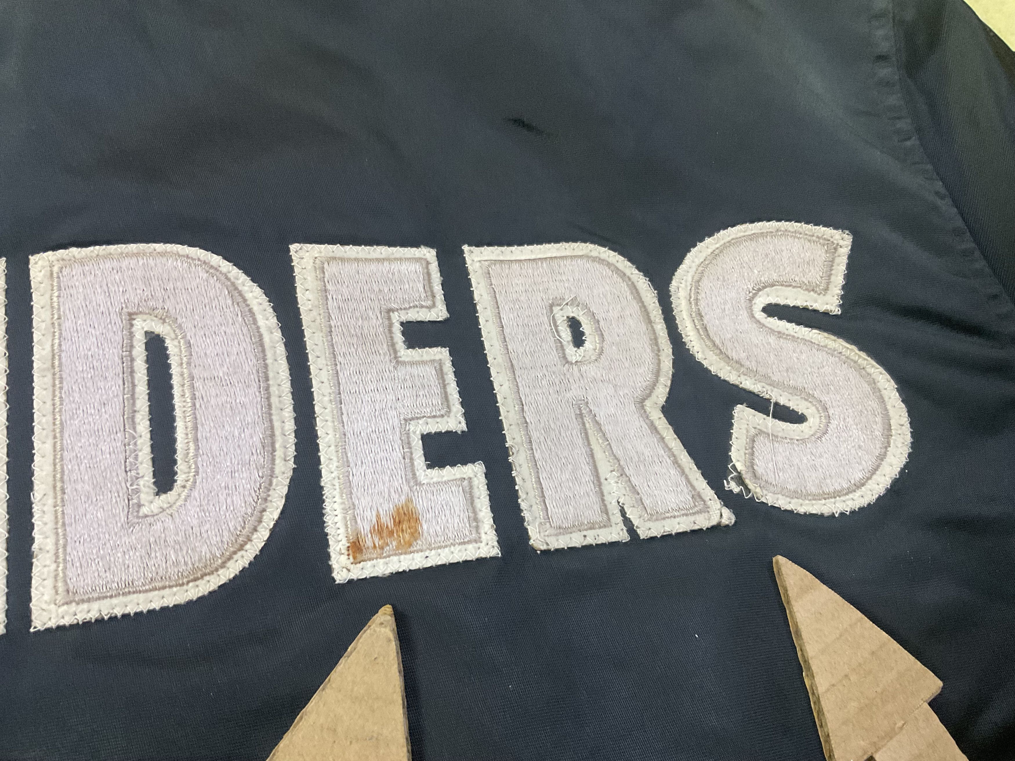 NFL Vintage Starter NFL Oakland Raiders Satin Bomber Jacket Size US S / EU 44-46 / 1 - 12 Thumbnail