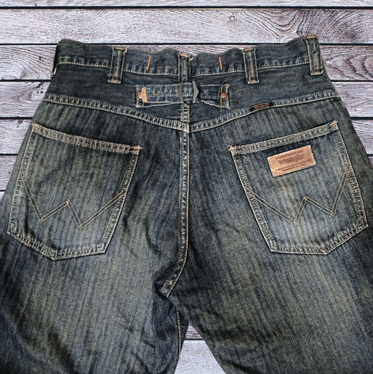 Wrangler WRANGLER BUCKLE BACK FLARE JEANS Size US 33 - 12 Thumbnail