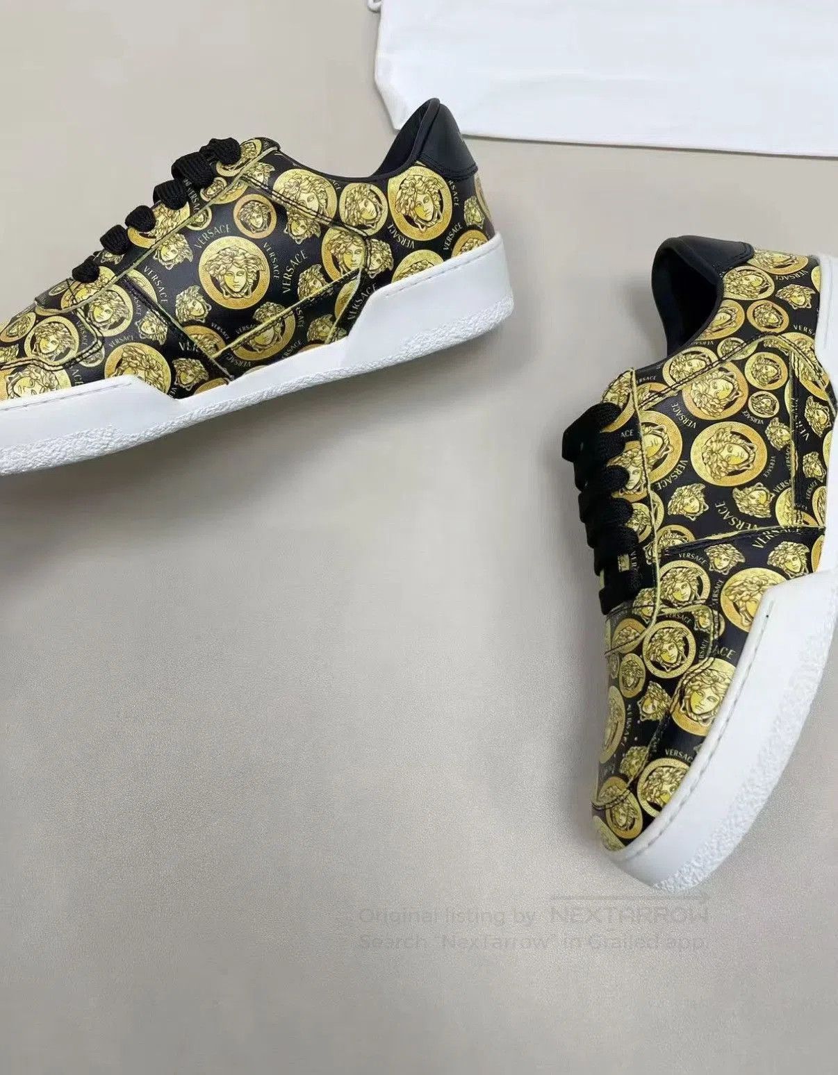 Versace Yellow Printed Low-Top Sneakers Size 9.5. Size US 9.5 / EU 42-43 - 4 Thumbnail