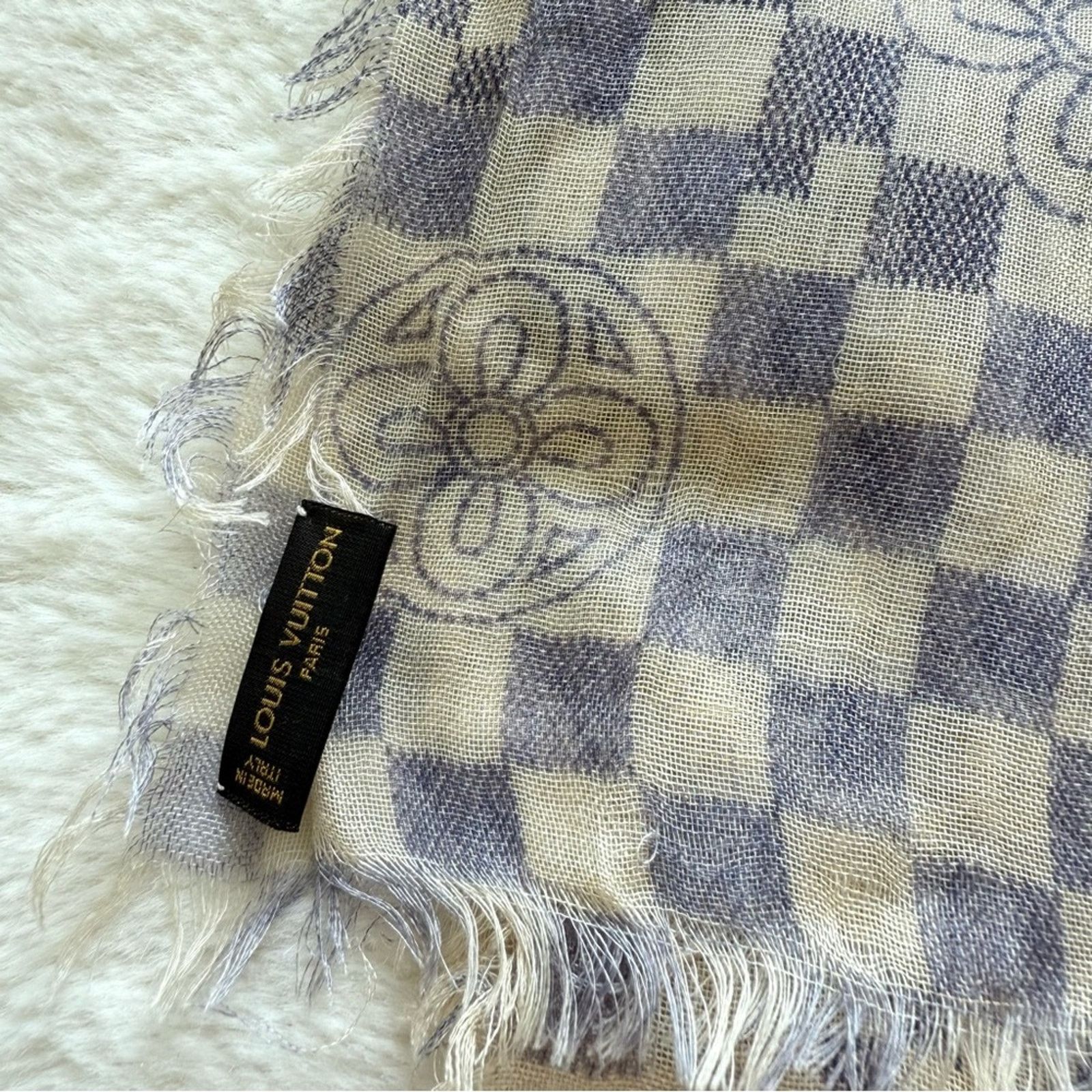 Louis Vuitton LOUIS VUITTON Cashmere Silk Damier Azur Monogram Scarf Size ONE SIZE - 3 Thumbnail
