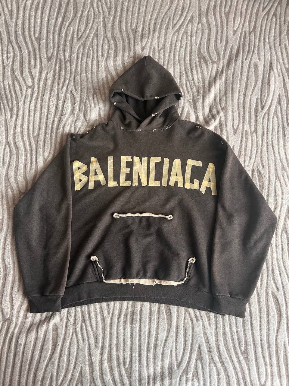 Balenciaga balenciaga tape logo hoodie Size US XS / EU 42 / 0 - 1 Thumbnail