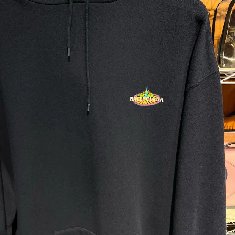 Balenciaga Balenciaga Eiffel Tower Logo Sweatshirt Size US M / EU 48-50 / 2 - 3 Thumbnail