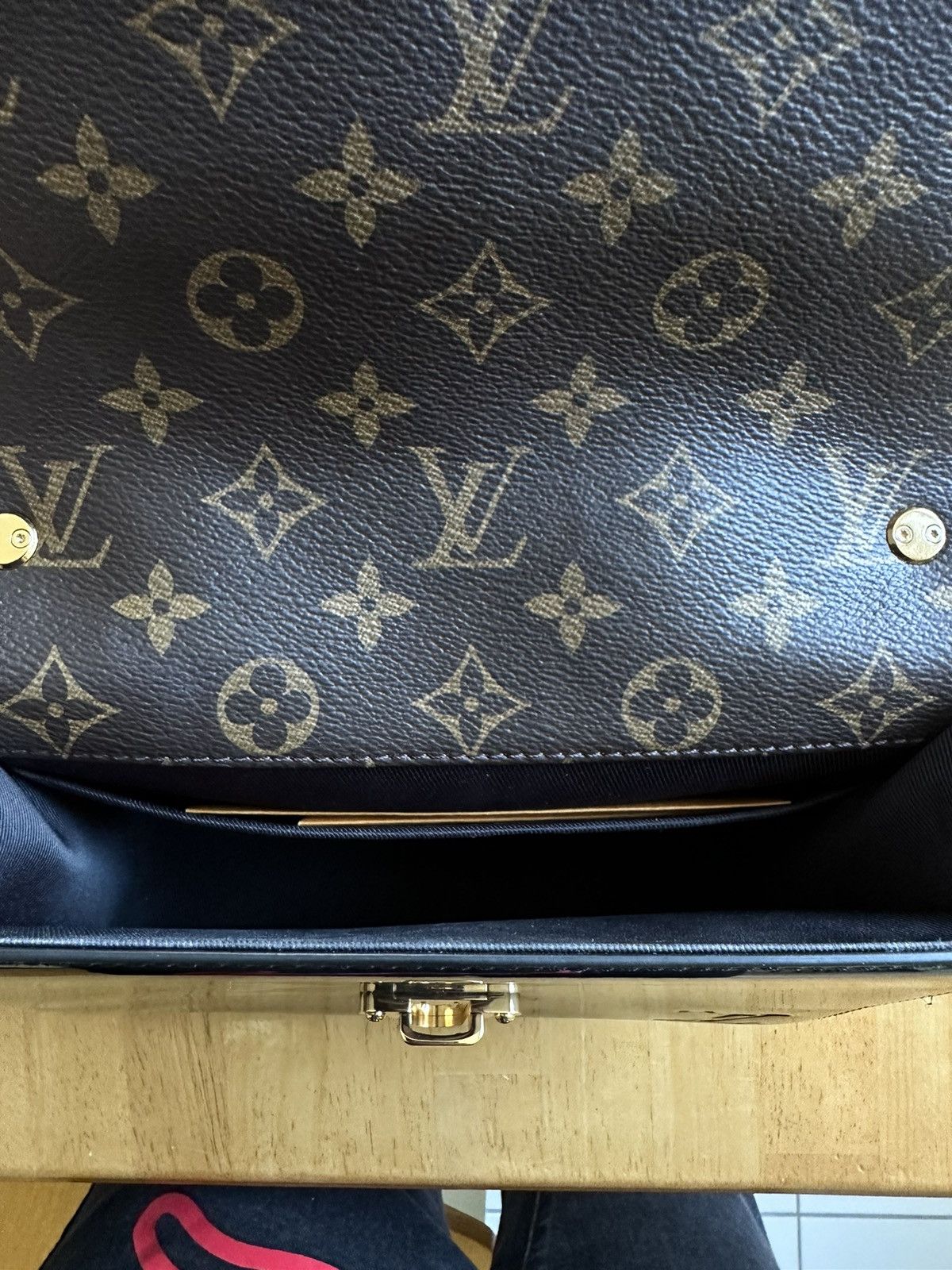 Louis Vuitton LOUIS VUITTON Miroir Vernis Cherrywood BB Size ONE SIZE - 16 Thumbnail