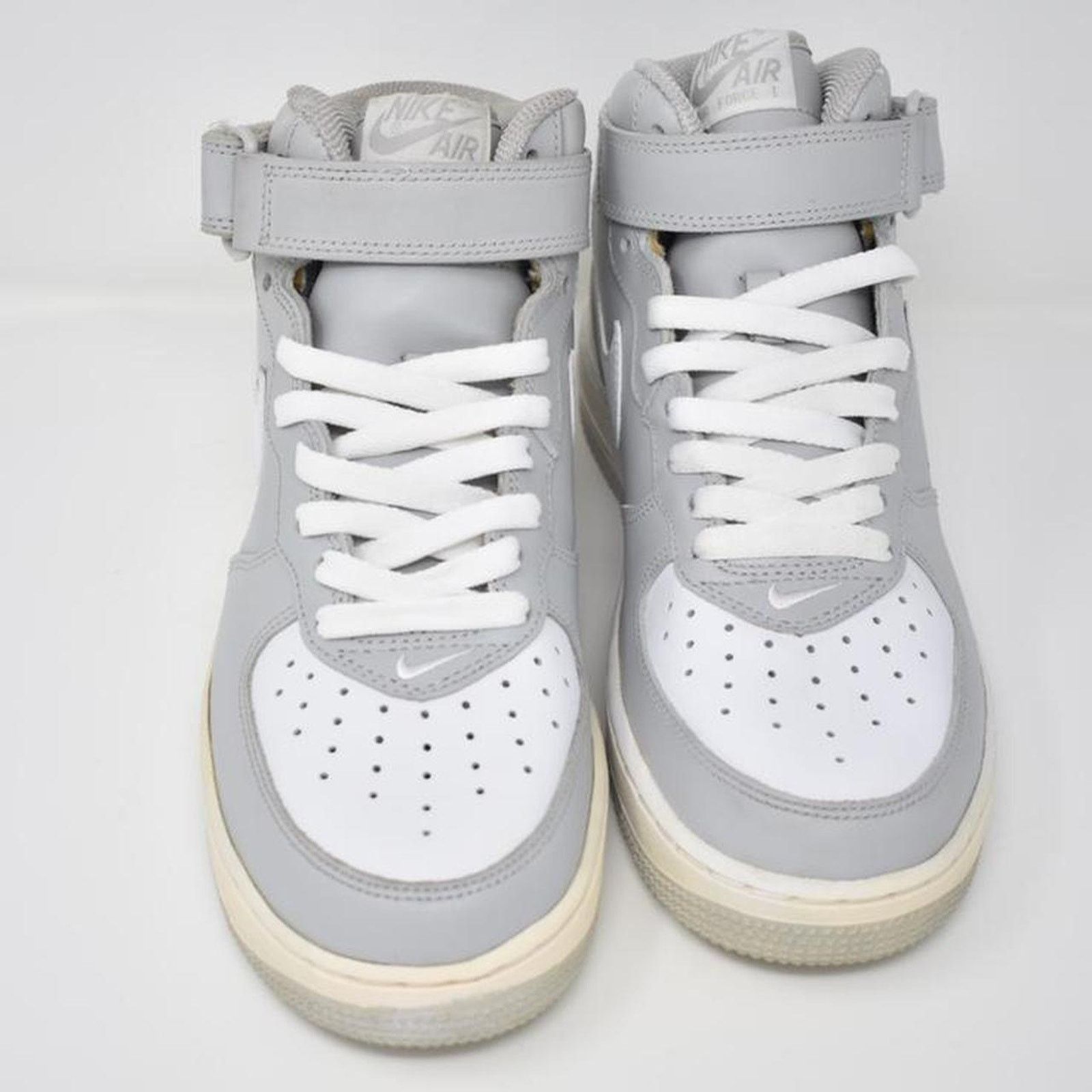 Nike 2004 Nike Air Force 1 Mid “Natural Grey” Size US 7.5 / EU 40-41 - 4 Thumbnail