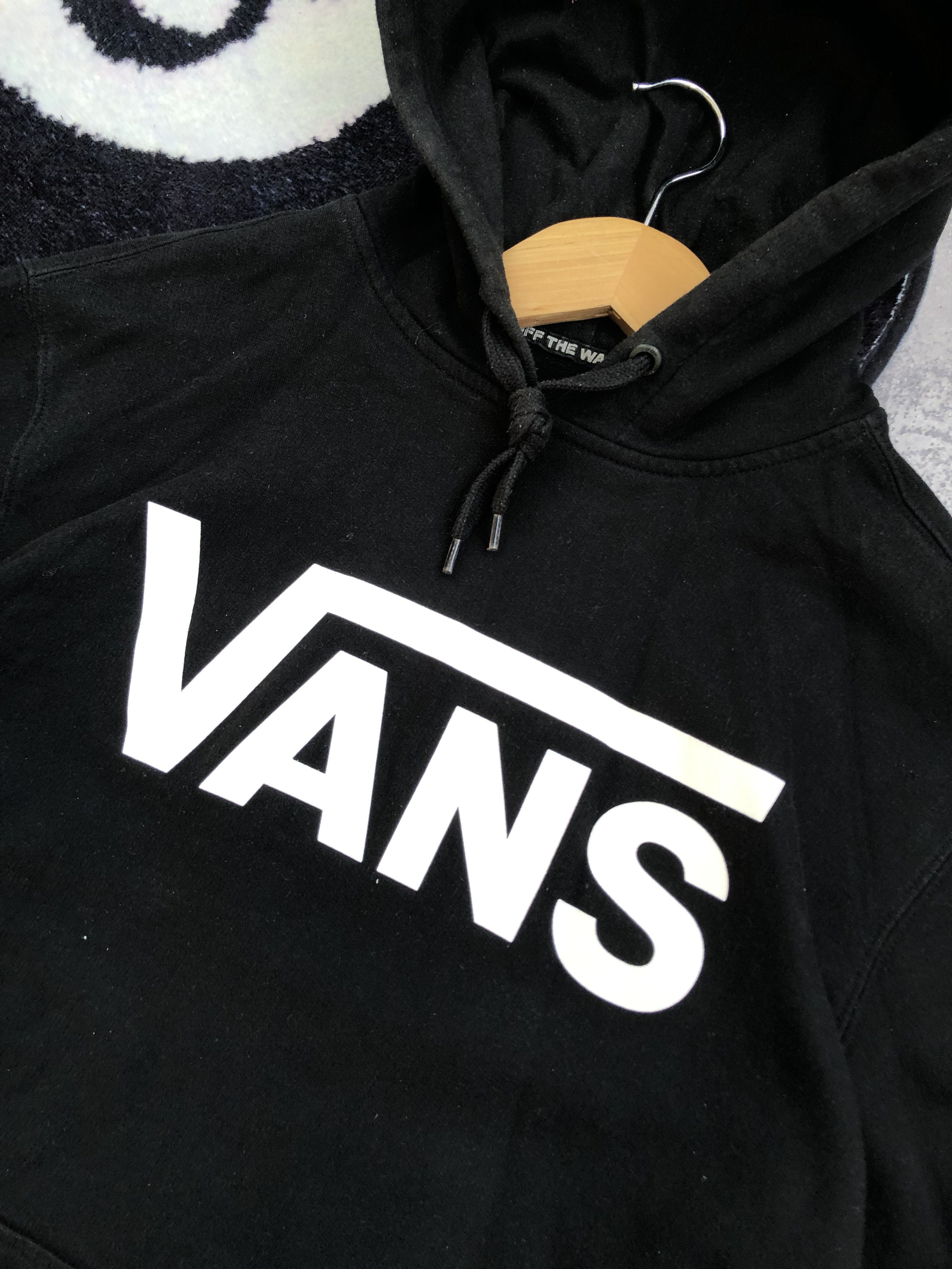 Vans VANS Of The Wall Big Logo Skateboard Streetwear Hype Hoodie Size US M / EU 48-50 / 2 - 6 Thumbnail