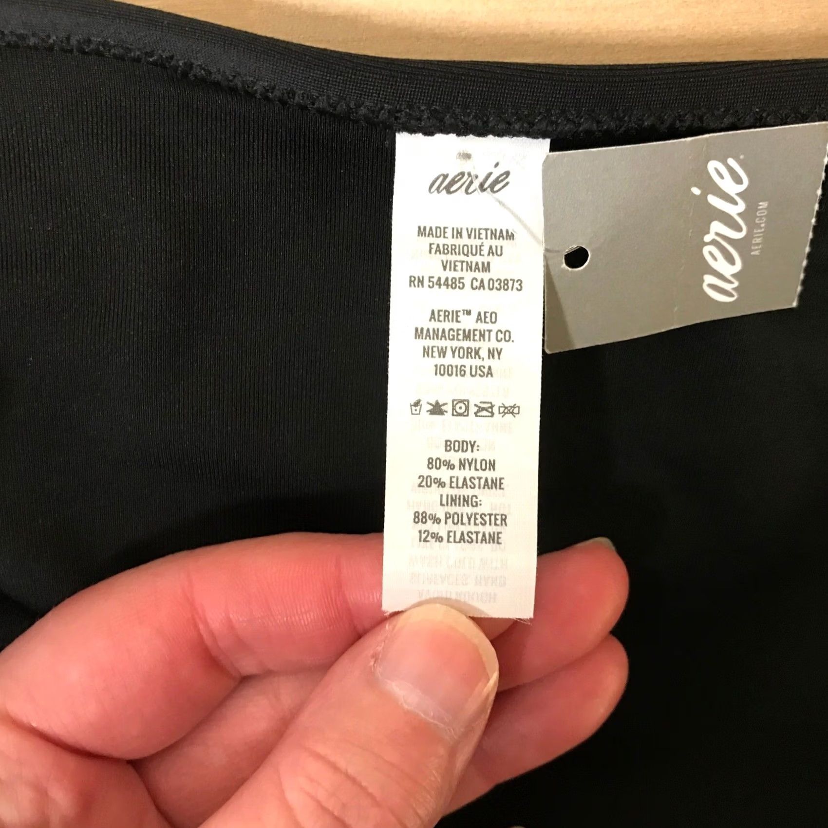 Vintage Aerie Black Bikini Bottoms Solid Moderate Coverage Size S Womens Bikini Bottoms Size 28" / US 6 / IT 42 - 5 Thumbnail