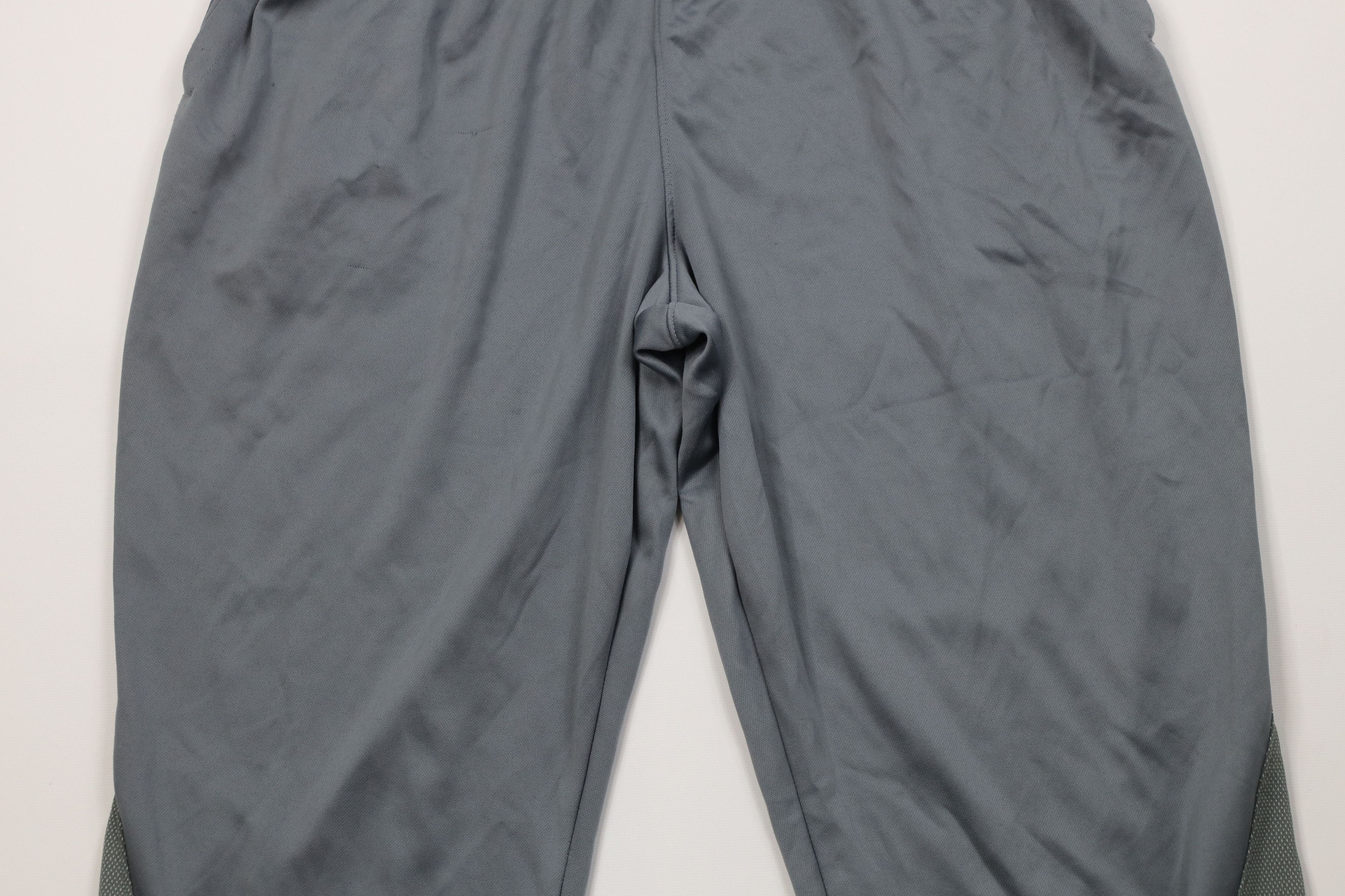 Nike Vintage Y2K Nike Air Jordan Sweatpants Pants Gray Silver Size US 38 / EU 54 - 3 Thumbnail