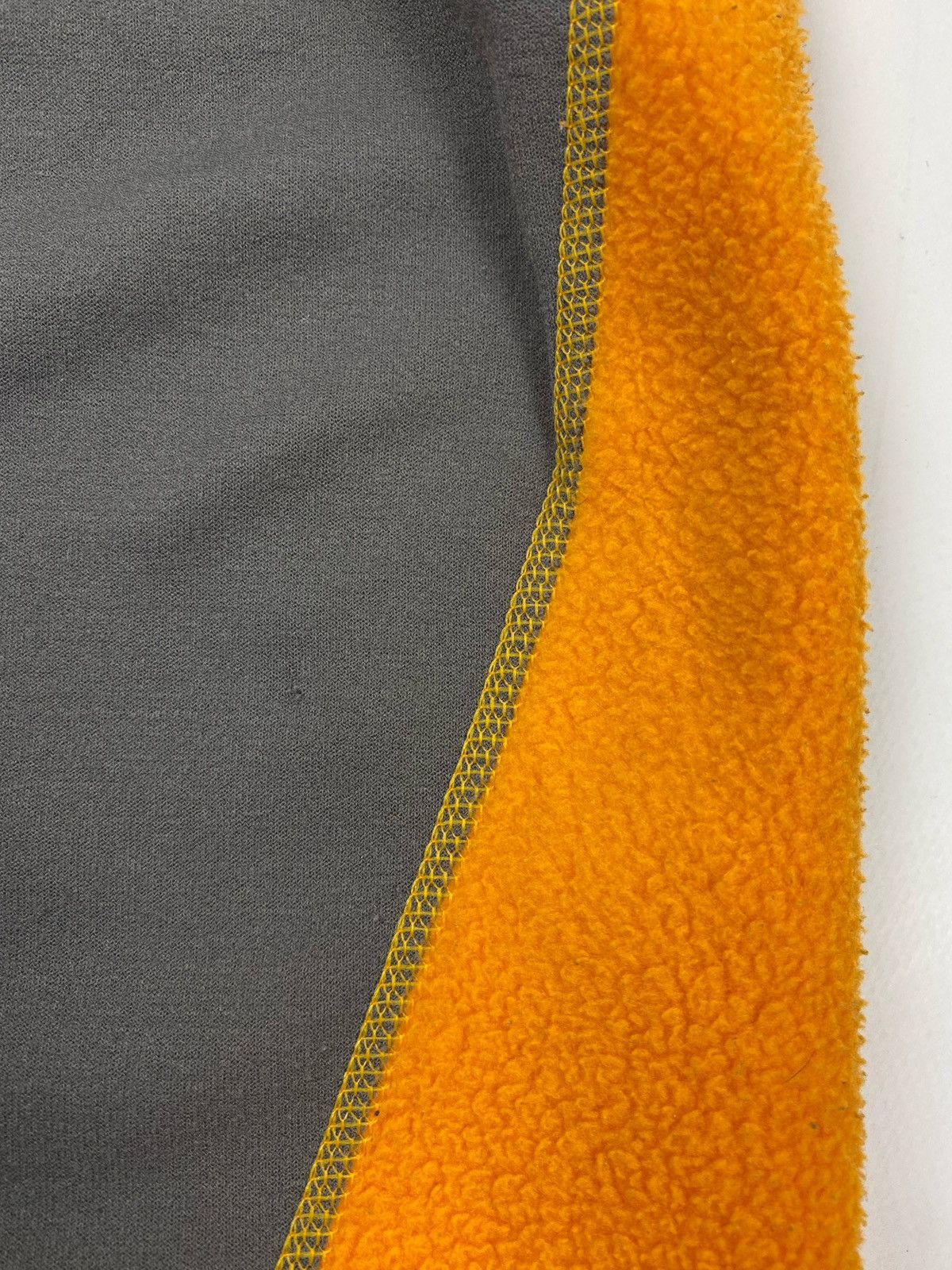 Patagonia 1990’s Vintage Patagonia Orange Full Zip Pile Fleece Jacket Size US XL / EU 56 / 4 - 15 Thumbnail