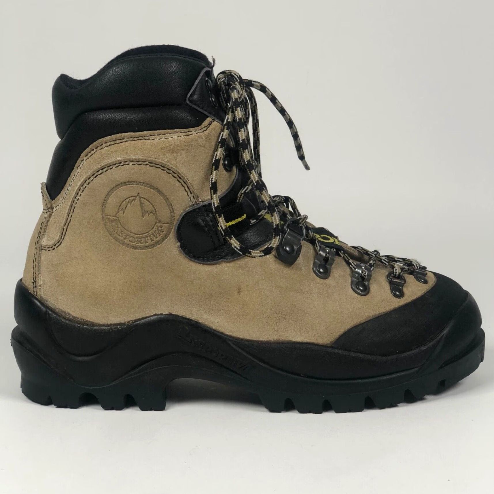 La Sportiva La Sportiva Makahu Boots Women US 8 / EU 39.5 Brown Leather Waterproof Ankle Lace Up Round Toe Rubber Outsole Block Heel Nature Outdoor Womens Size US 8 / IT 38 - 4 Thumbnail