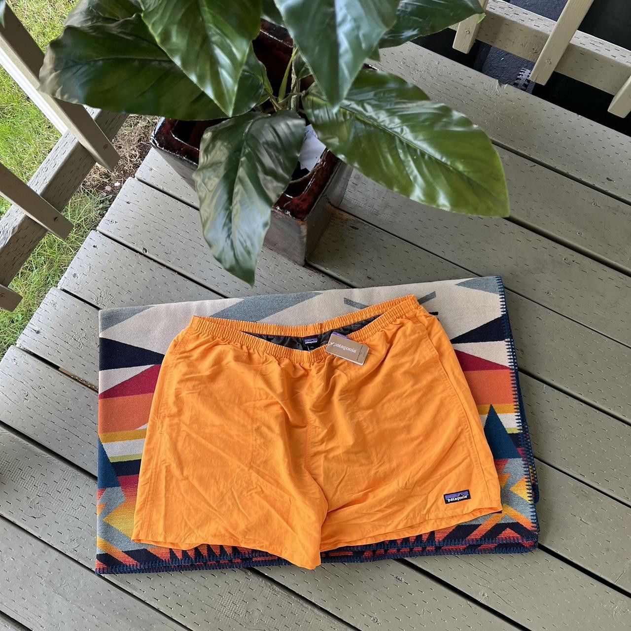 Patagonia Patagonia Baggies Shell Shorts Orange XXL Size US 34 / EU 50 - 3 Thumbnail