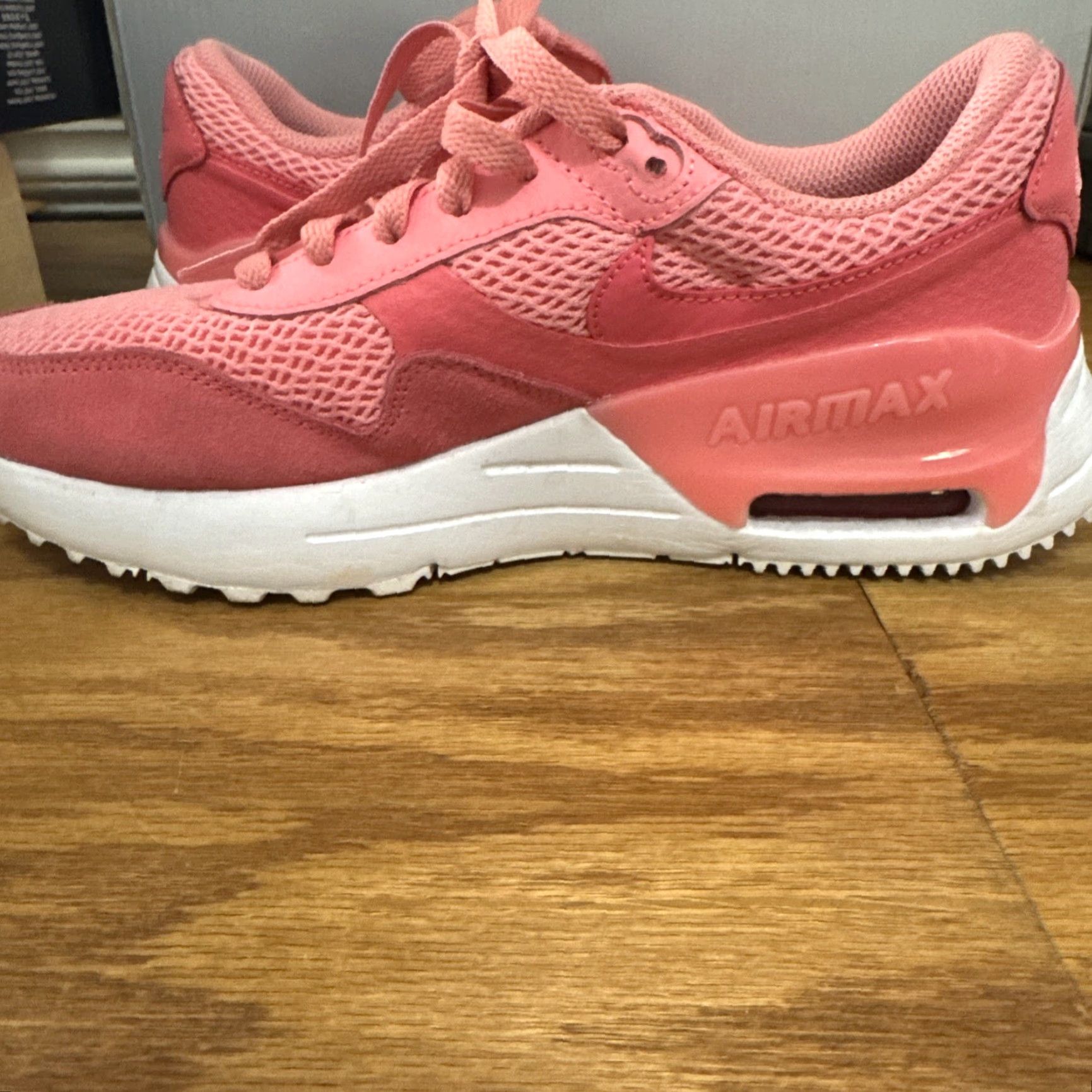 Nike Women's Nike Air Max System Sneaker Coral Chalk/Sea Coral-White DM9538 601 Size 7.5 Size US 10 / IT 40 - 6 Thumbnail