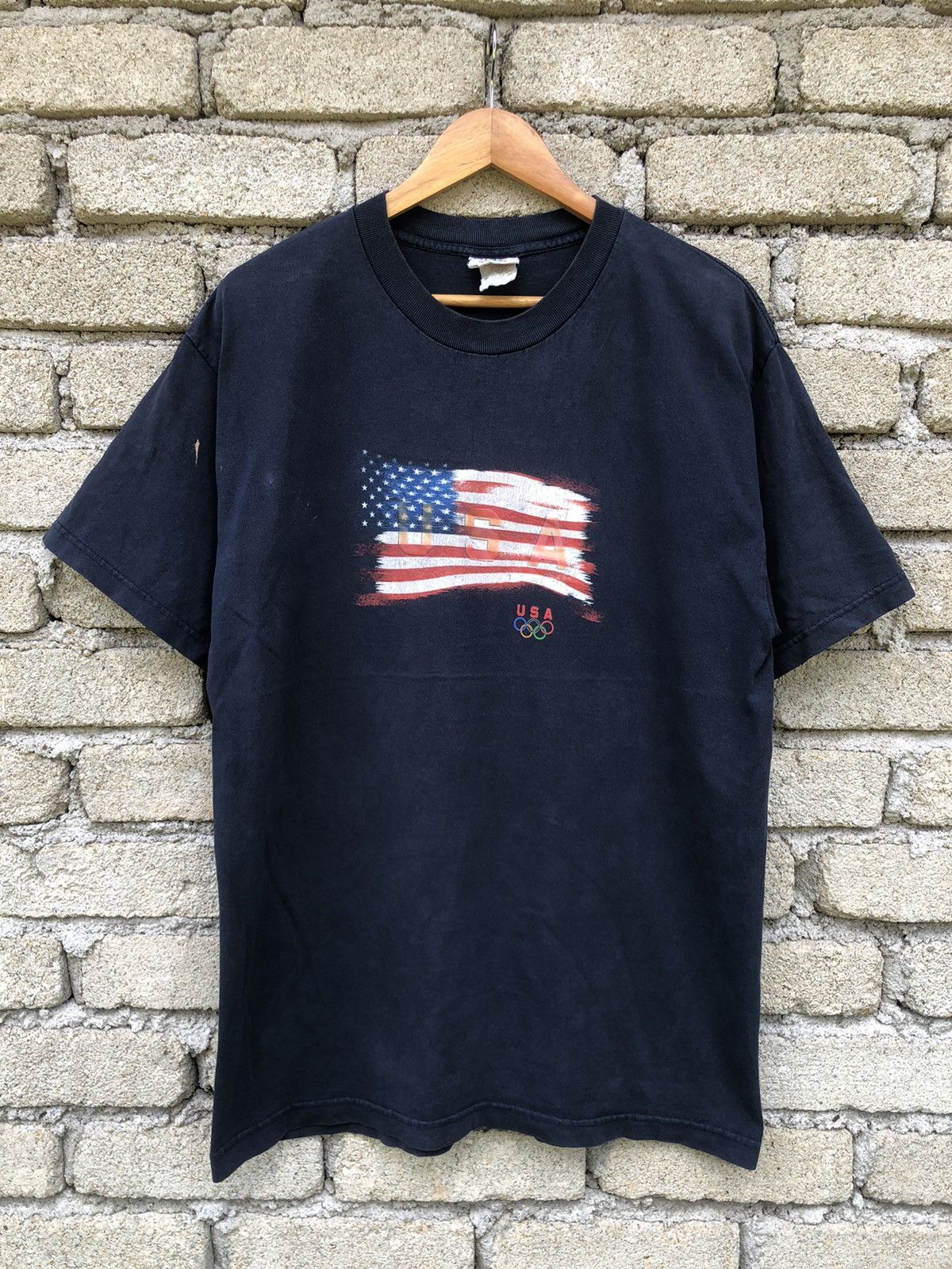 Vintage Vintage Y2K USA Olympic Tshirt Size US L / EU 52-54 / 3 - 1 Thumbnail