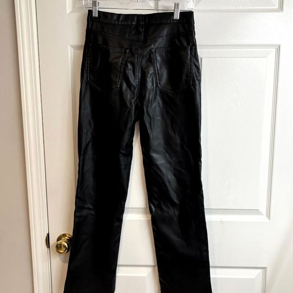 Vintage VINTAGE Altar'd State Black Faux Leather Pants High Rise Straight Leg 5 Pocket Size 27/5 Size 27" / US 4 / IT 40 - 3 Thumbnail
