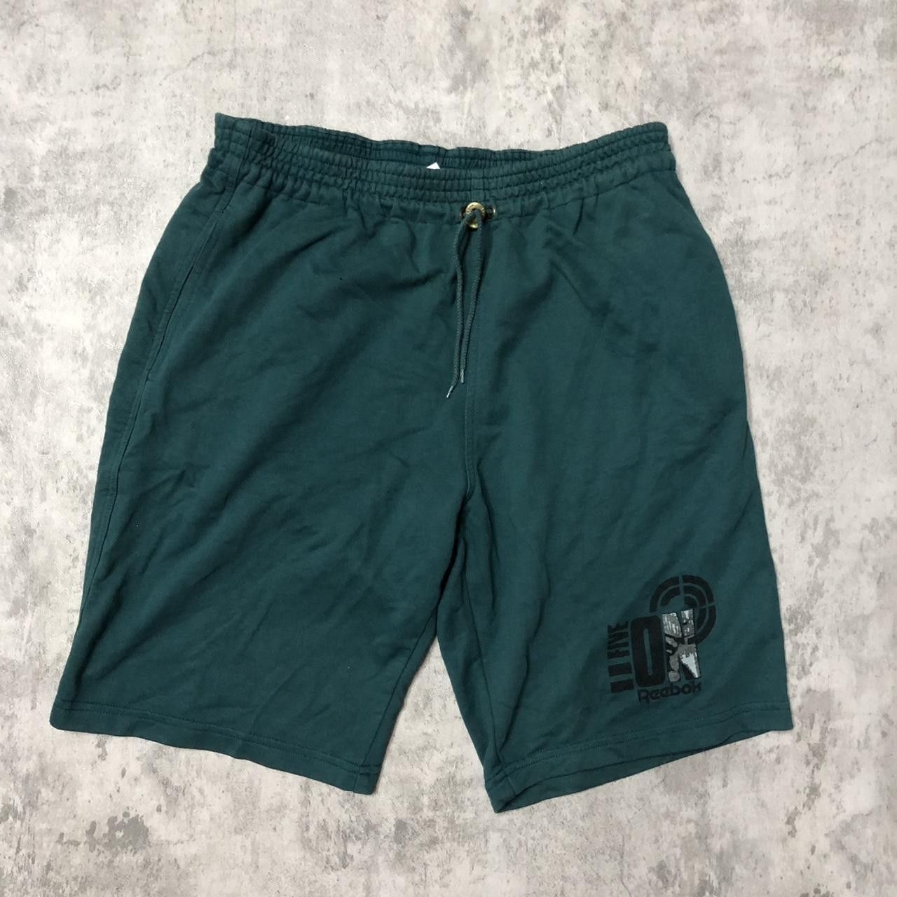 Reebok Reebok green shorts with embroidered logo Size US 32 / EU 48 - 1 Thumbnail