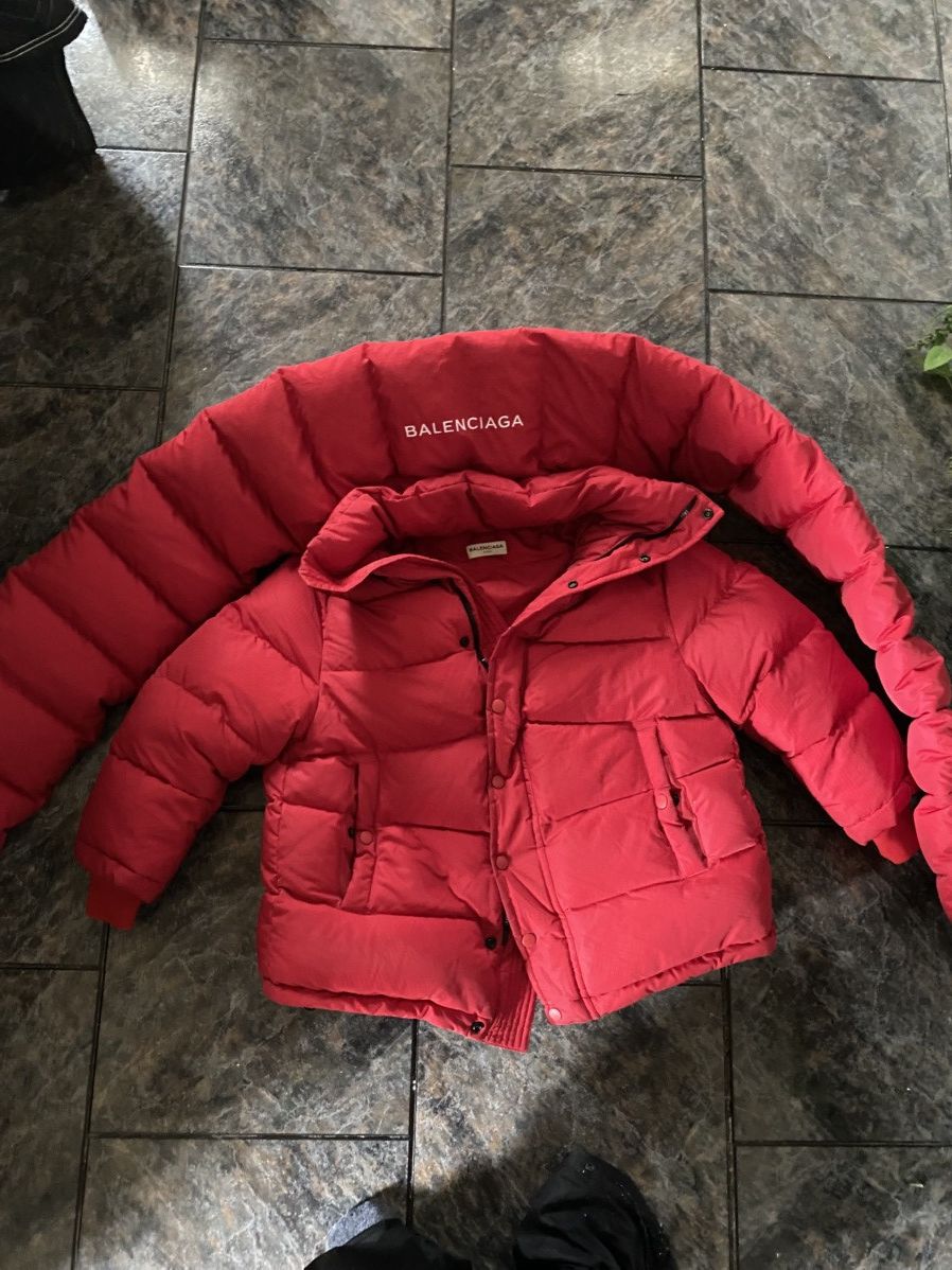 Balenciaga Balenciaga puffer with an hybrid scarf red Size US XXS / EU 40 - 4 Thumbnail