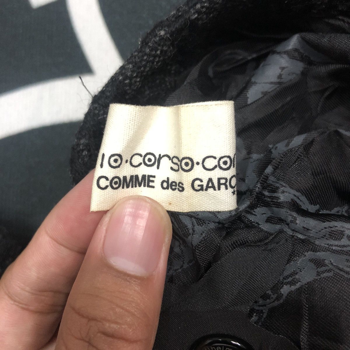 10 Corso Como × Comme des Garcons Vintage Comme Des Garcons X Bernhard Willhelm Crop Top Size S / US 4 / IT 40 - 14 Thumbnail