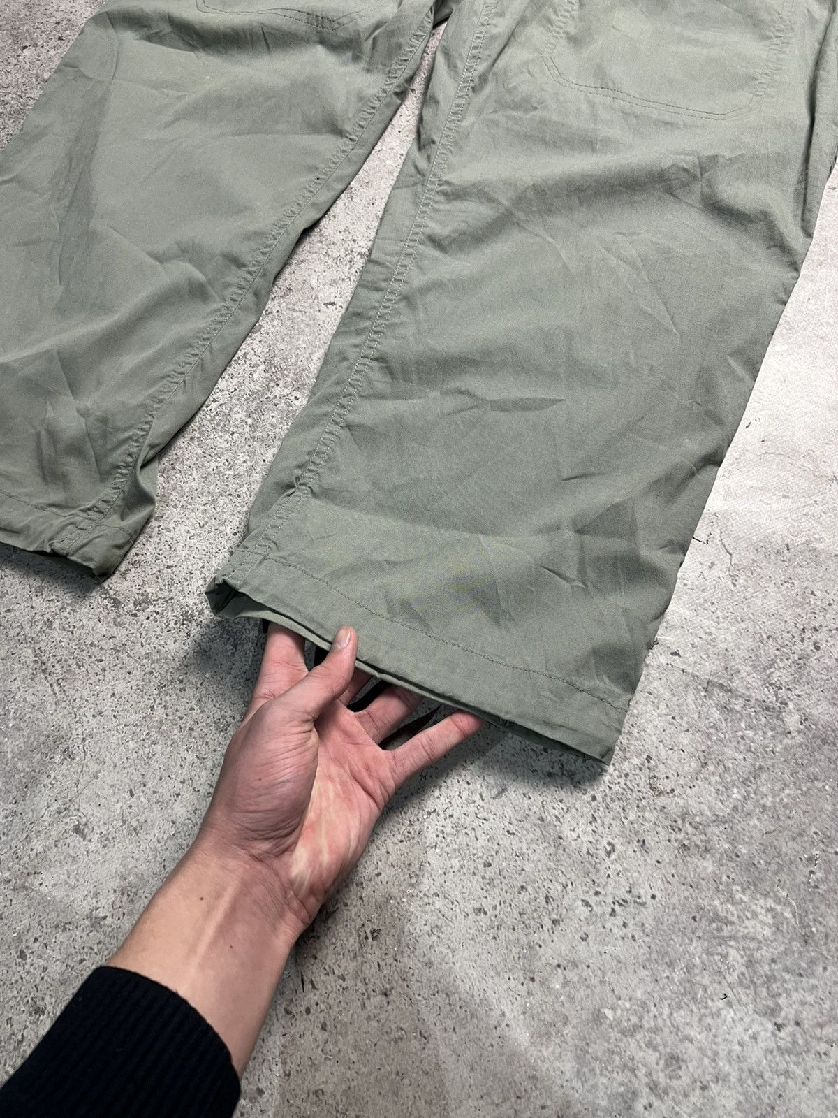 Nike ACG Vintage Nike Acg Cargo Pants Drill Nylon faded avangarde L Size US 35 - 9 Thumbnail