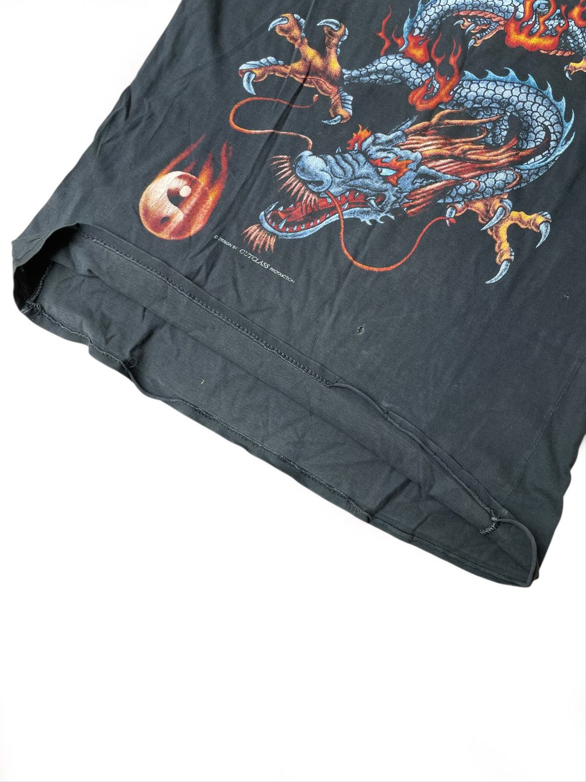 Other Vintage Thrashed Sun Faded Tee Dragon Flame Very Worn TShirt Size US M / EU 48-50 / 2 - 5 Thumbnail