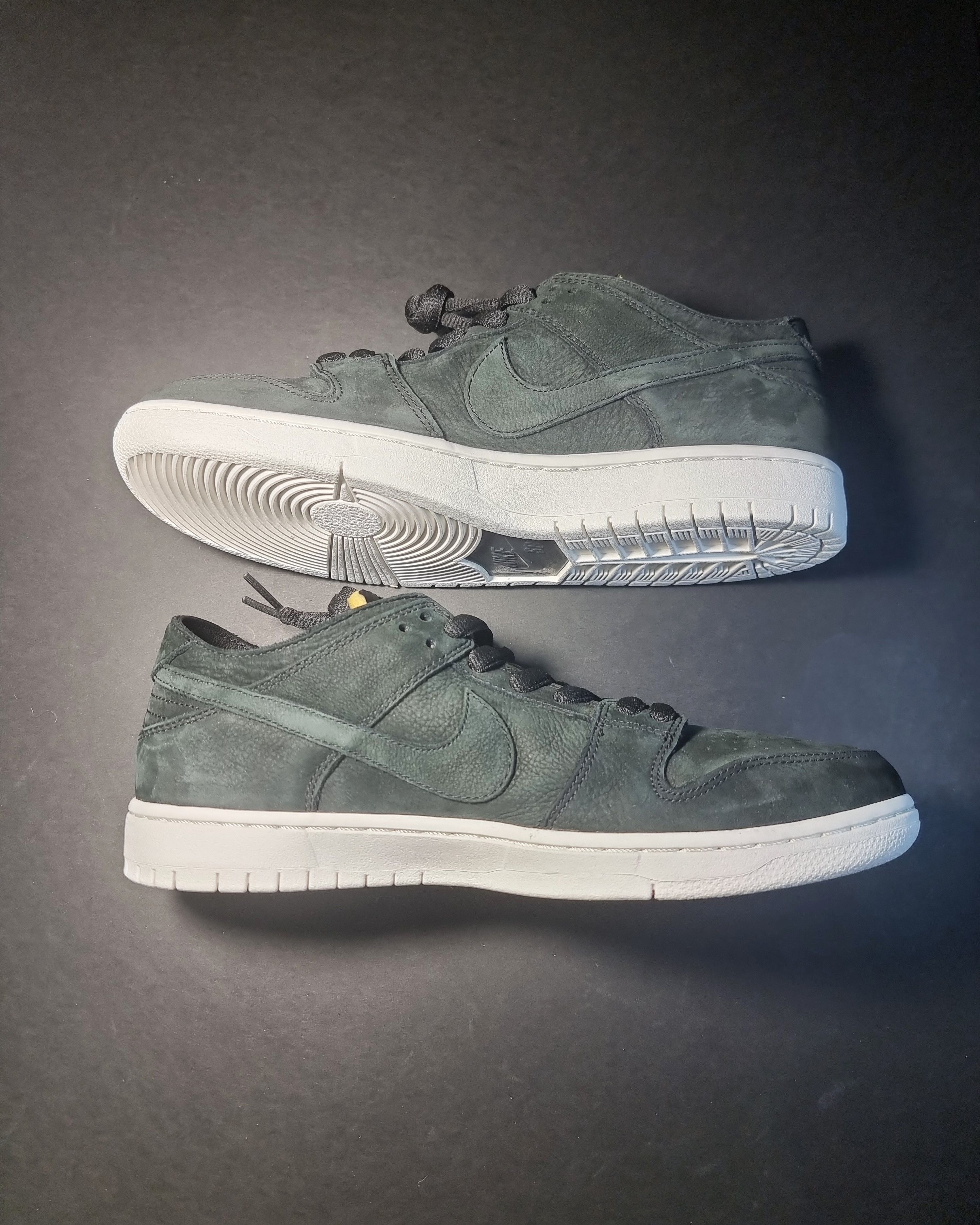 Nike SB Nike SB Dunk Low Decon Black Size US 10 / EU 43 - 9 Thumbnail