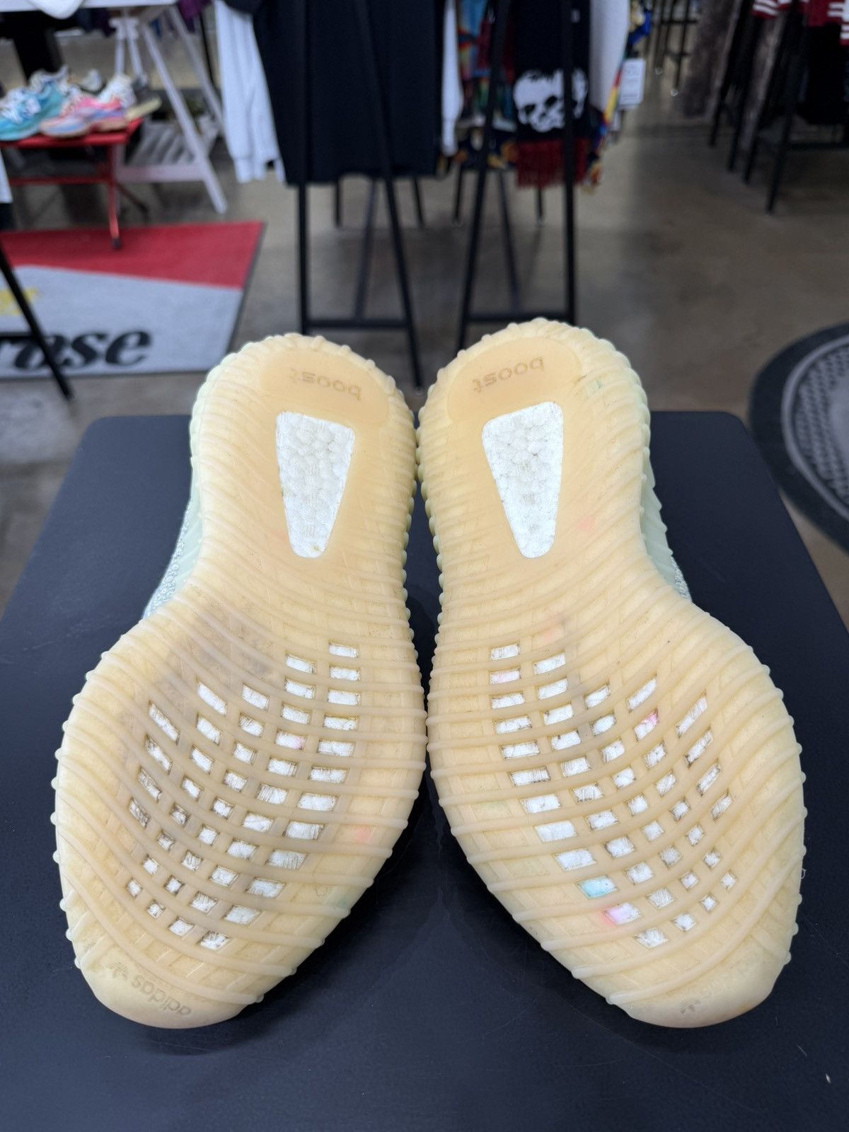 Adidas Yeezy Boost 350 V2 Antlia Size 6 (2019) Size US 6 / EU 39 - 9 Thumbnail