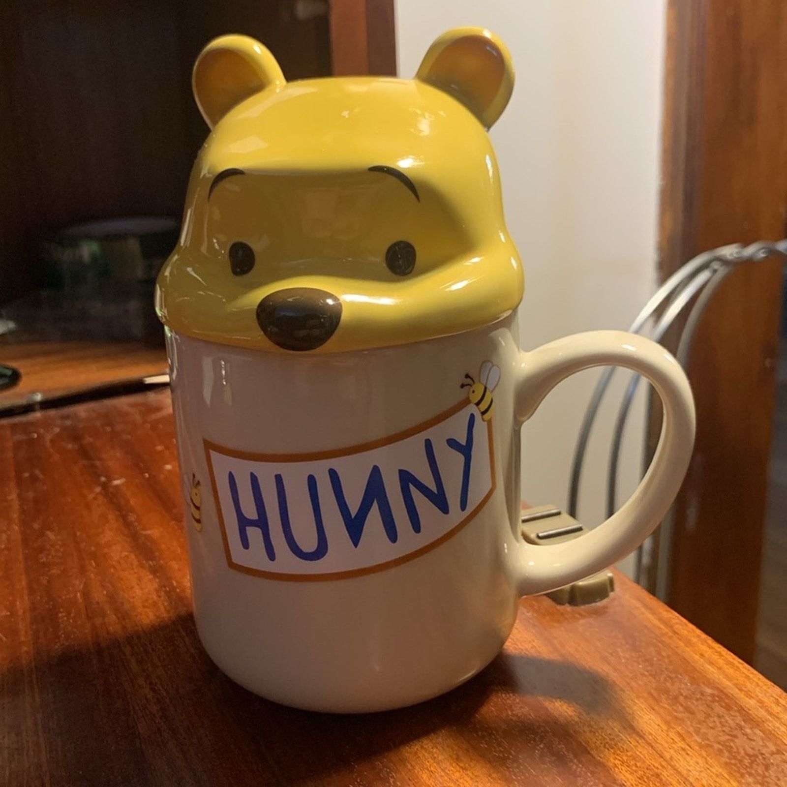 Disney NWOT Winnie the Pooh Disney hunny covered coffee cup mug Size ONE SIZE - 2 Thumbnail