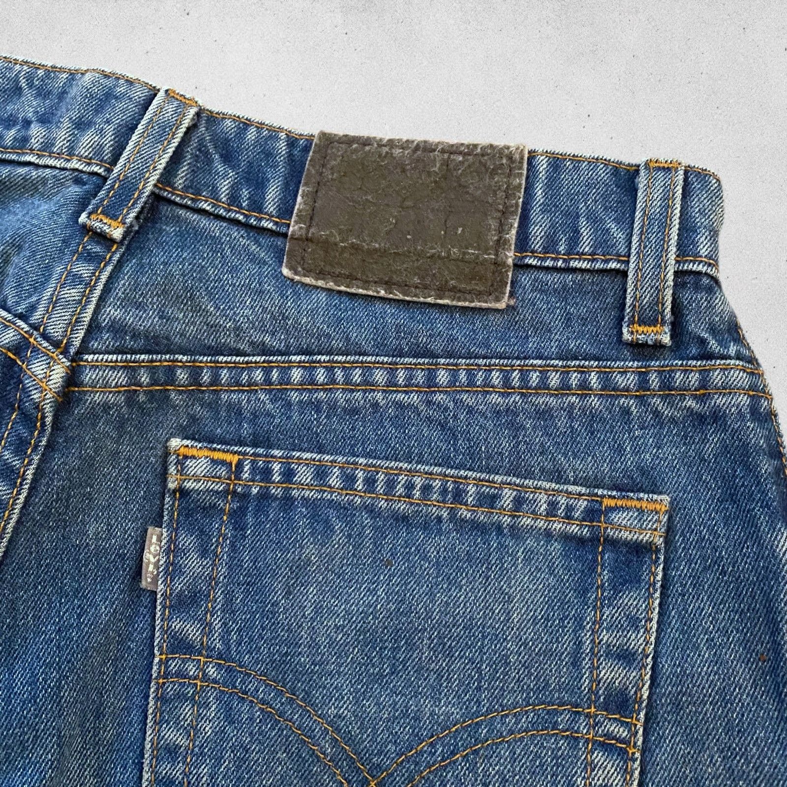 Levi's × Vintage Vintage Levi's Silvertab Flare Bell Bottom Jeans 90s Size 27" / US 4 / IT 40 - 8 Thumbnail