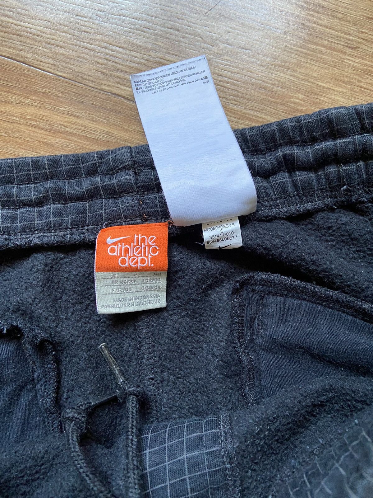 Nike Vintage Nike Logo Checked Patterns Fleece Sweatpants Size US 32 / EU 48 - 5 Thumbnail