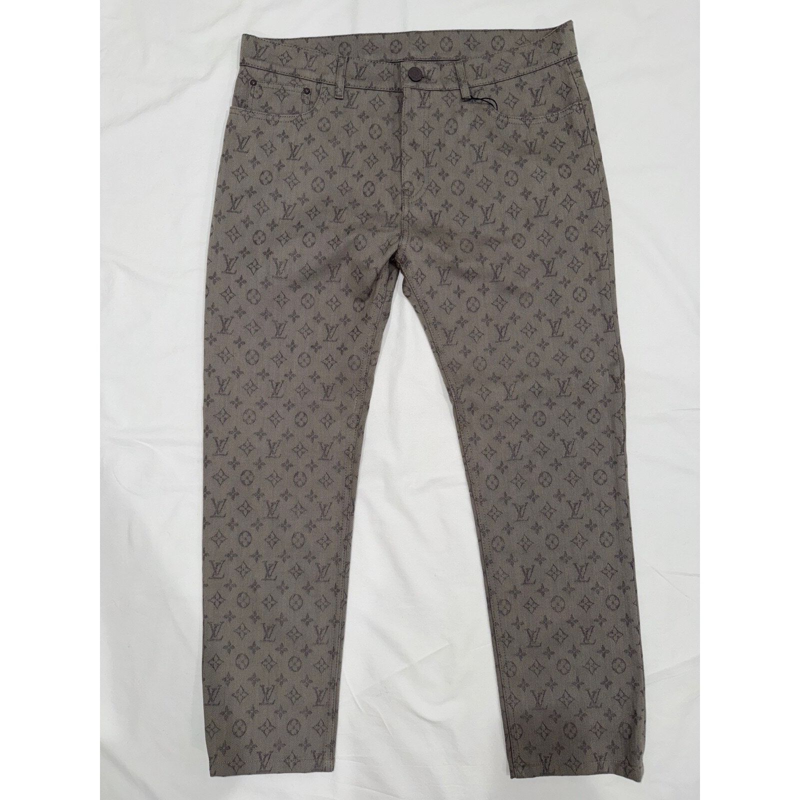 Louis Vuitton Louis Vuitton DL0 Monogram Slim Jeans All Over Logo Grey Size US 34 / EU 50 - 3 Thumbnail