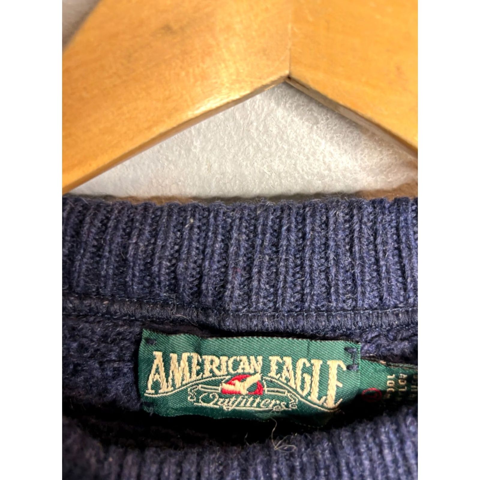 American Eagle Outfitters VTG American Eagle Sweater Mens L Fair Isle Wool Crew Neck Pullover Blue 8/10 Vintage Snowflake Modern Casual 5580 Mens Size US L / EU 52-54 / 3 - 4 Thumbnail