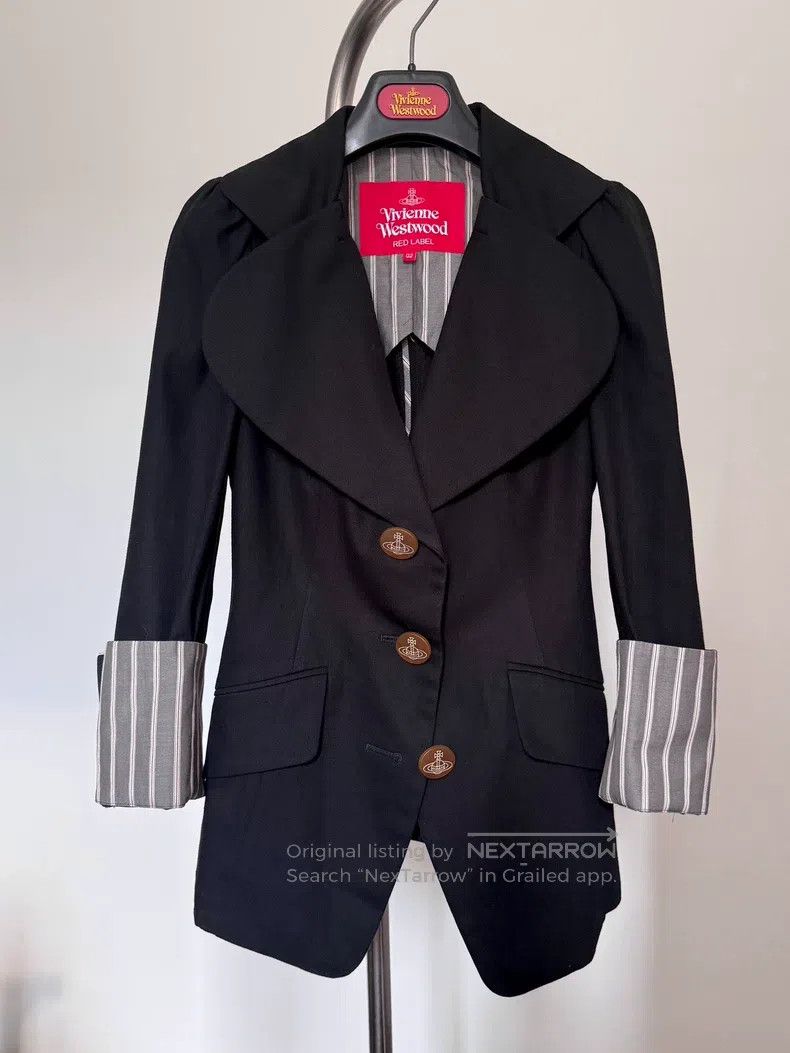 Vivienne Westwood Vivienne Westwood Vintage second-hand notched lapel suit j Size M / US 6-8 / IT 42-44 - 1 Thumbnail