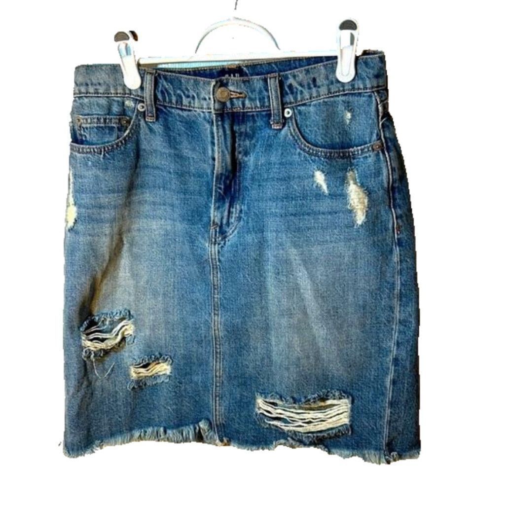 Gap Size 27 gap distressed denim skirt Size 27" / US 4 / IT 40 - 1 Thumbnail