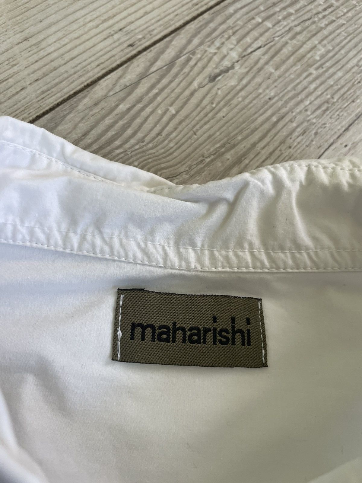 Maharishi Maharishi White Military Shirt w/ Red Dragon Patches Size US M / EU 48-50 / 2 - 10 Thumbnail