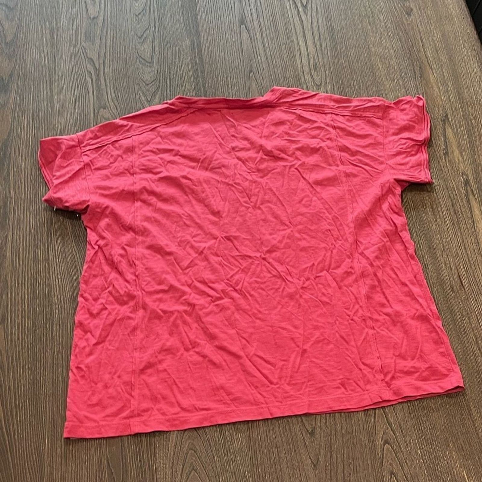 Eddie Bauer NWOT Eddie Bauer Mango Pink V-Neck Short Sleeve T-Shirt Sz S Size S / US 4 / IT 40 - 4 Thumbnail