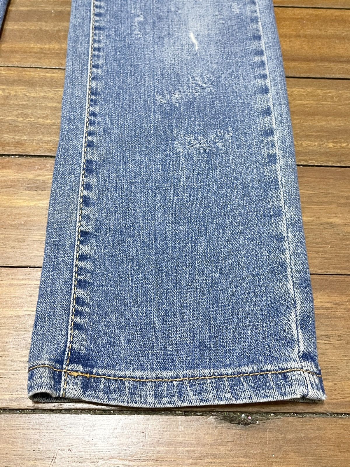 Giorgio Armani Rare Design Vintage Brand Giorgio Armani Ripped Jeans 2000s Size US 29 - 6 Thumbnail