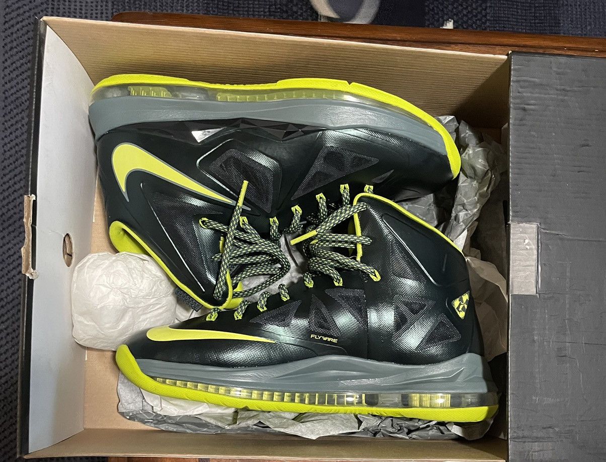image of Nike Lebron 10 Dunkman Shoes in Green, Men's (Size 9.5)
