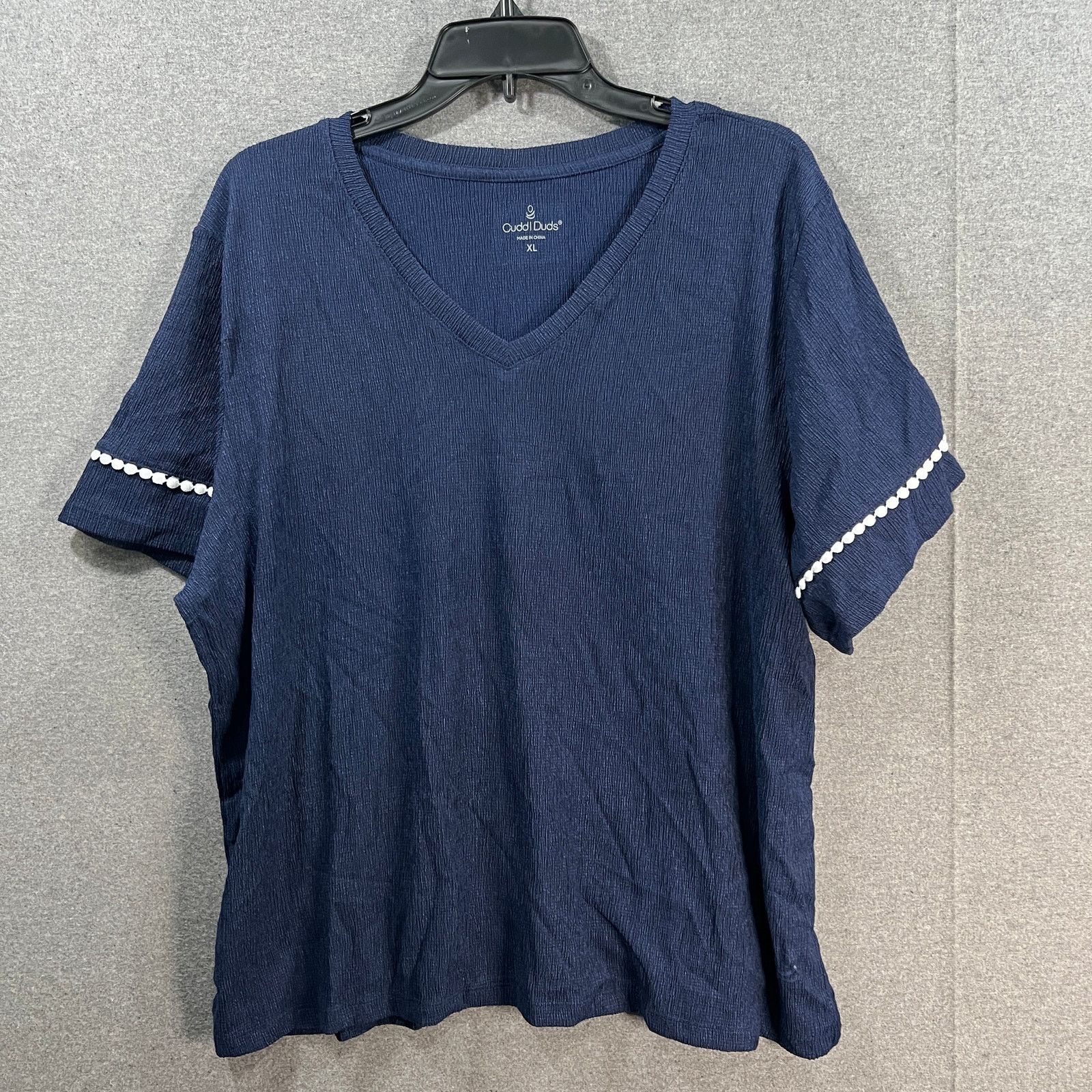 Other Cuddl Duds Crepe Knit V-neck Top Oxford Navy, X-Large Size XL / US 12-14 / IT 48-50 - 1 Thumbnail
