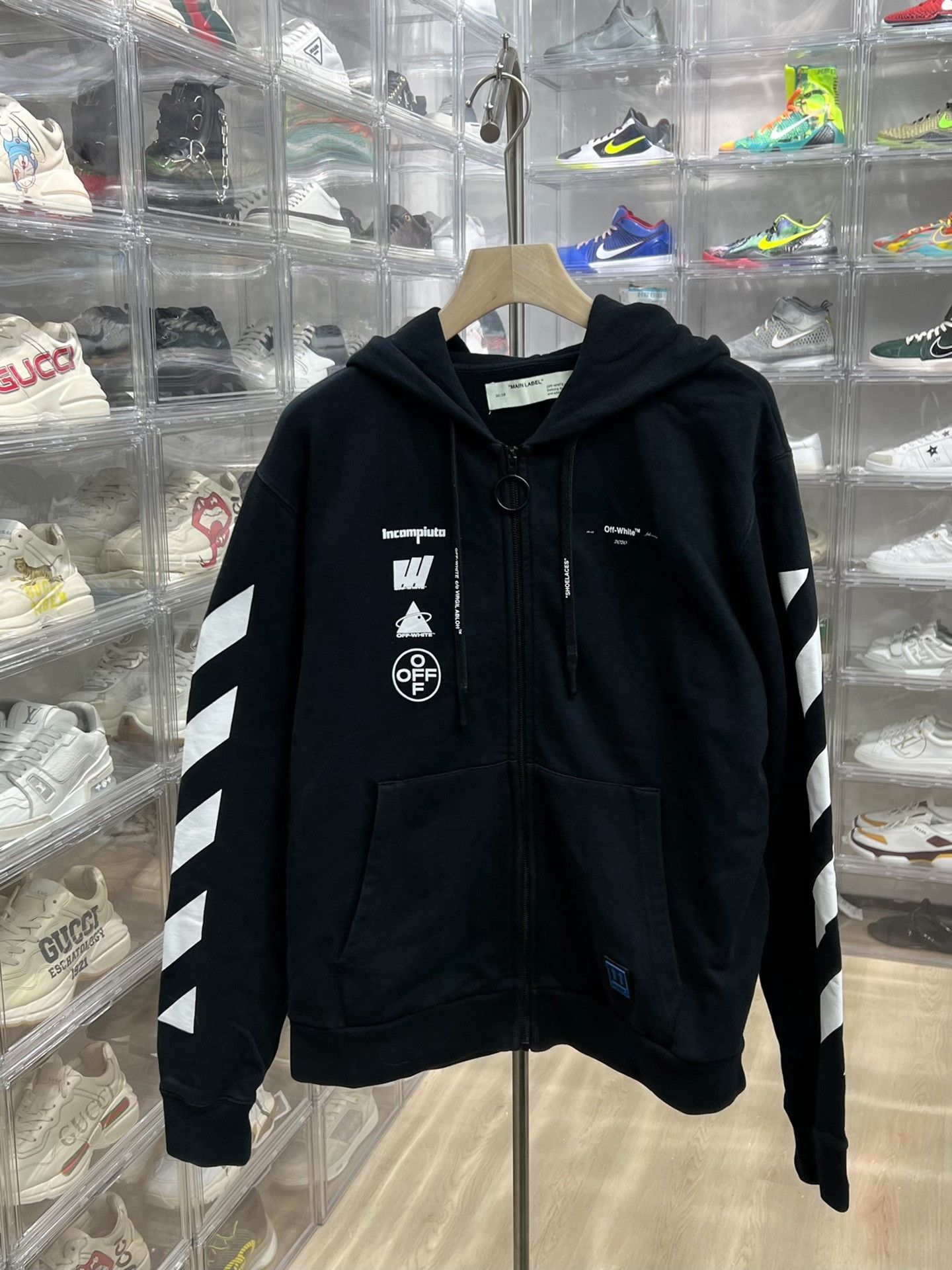 Off-White Off-White White Hoodie l Men Size US L / EU 52-54 / 3 - 1 Thumbnail