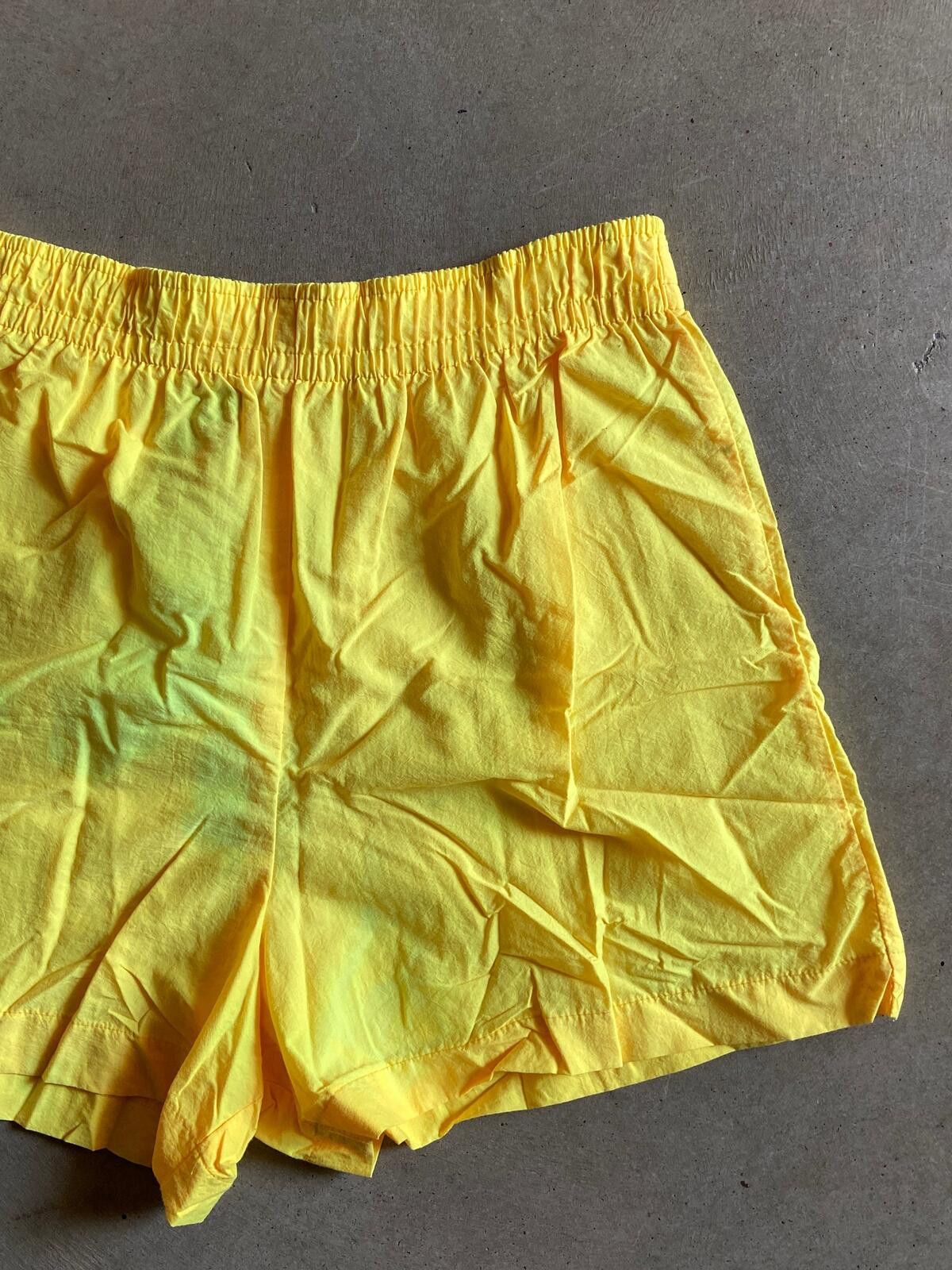 Other VTG Pacific Connections Yellow Nylon Shorts Sz L Size US 34 / EU 50 - 2 Thumbnail