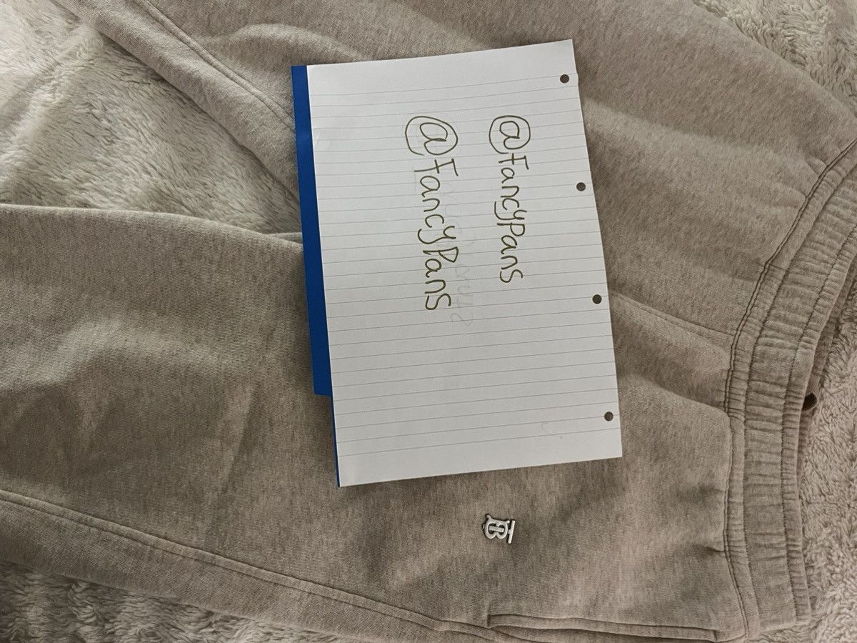 Burberry burberry beige full track suit Size US 34 / EU 50 - 4 Thumbnail
