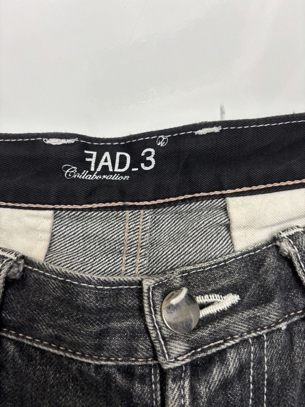 Fad Three × If Six Was Nine × Le Grande Bleu (L.G.B.) 🔥FAD_3 COLLABORATION STRAIGHT LEG BLACK DENIM JEANS Size US 32 / EU 48 - 9 Thumbnail