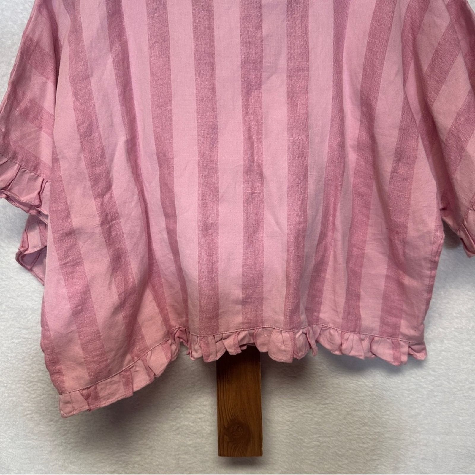 Zara Zara Pink Striped Short Sleeve Ruffle Top Size S Size S / US 4 / IT 40 - 3 Thumbnail