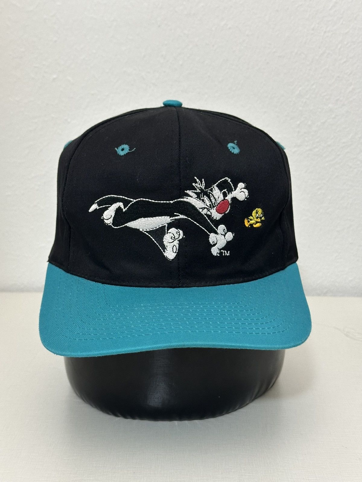 Warner Bros Vintage 90s Looney Tunes 1993 Drew Pearson Snapback Size ONE SIZE - 5 Thumbnail