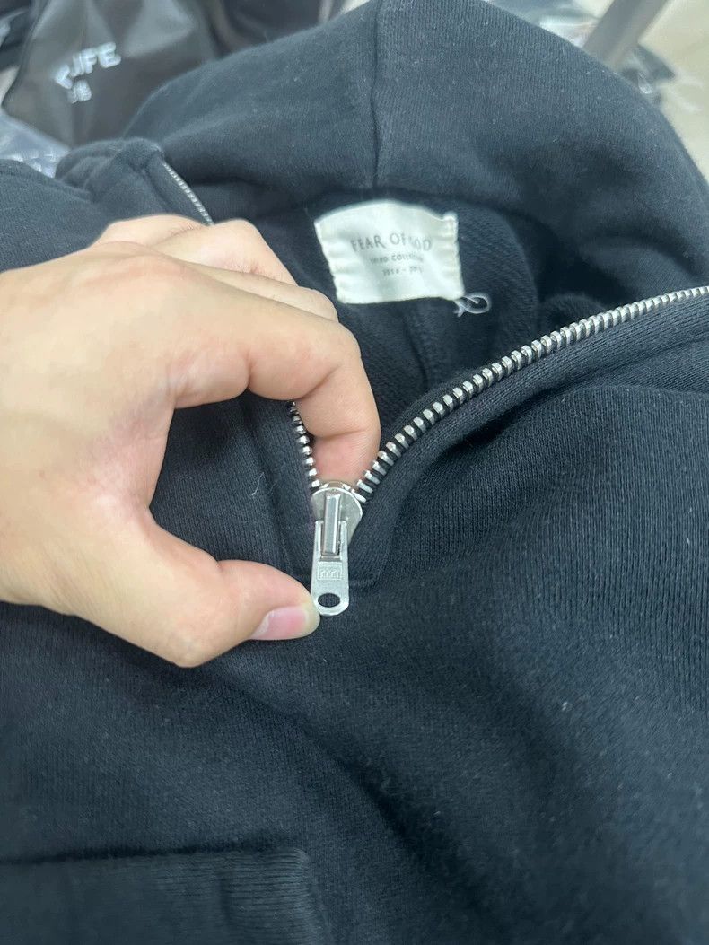 Fear of God Fear of God Black half-pulled sweatshirt Size US M / EU 48-50 / 2 - 6 Thumbnail