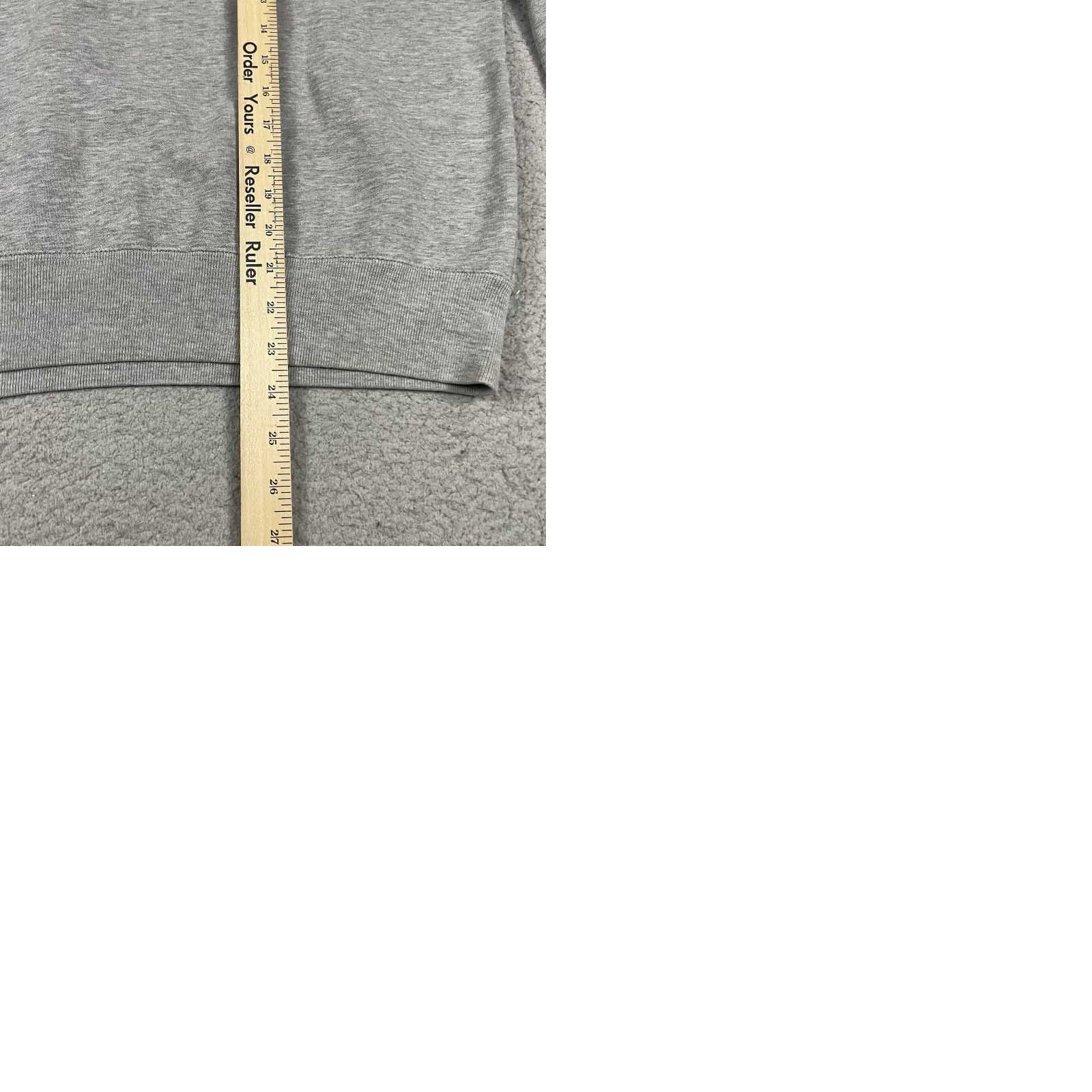 Tommy Hilfiger VINTAGE Tommy Hilfiger Sweatshirt Men’s S Gray Athletic Pullover Sports All Seasons Heavyweight Embroidered Size US S / EU 44-46 / 1 - 9 Thumbnail
