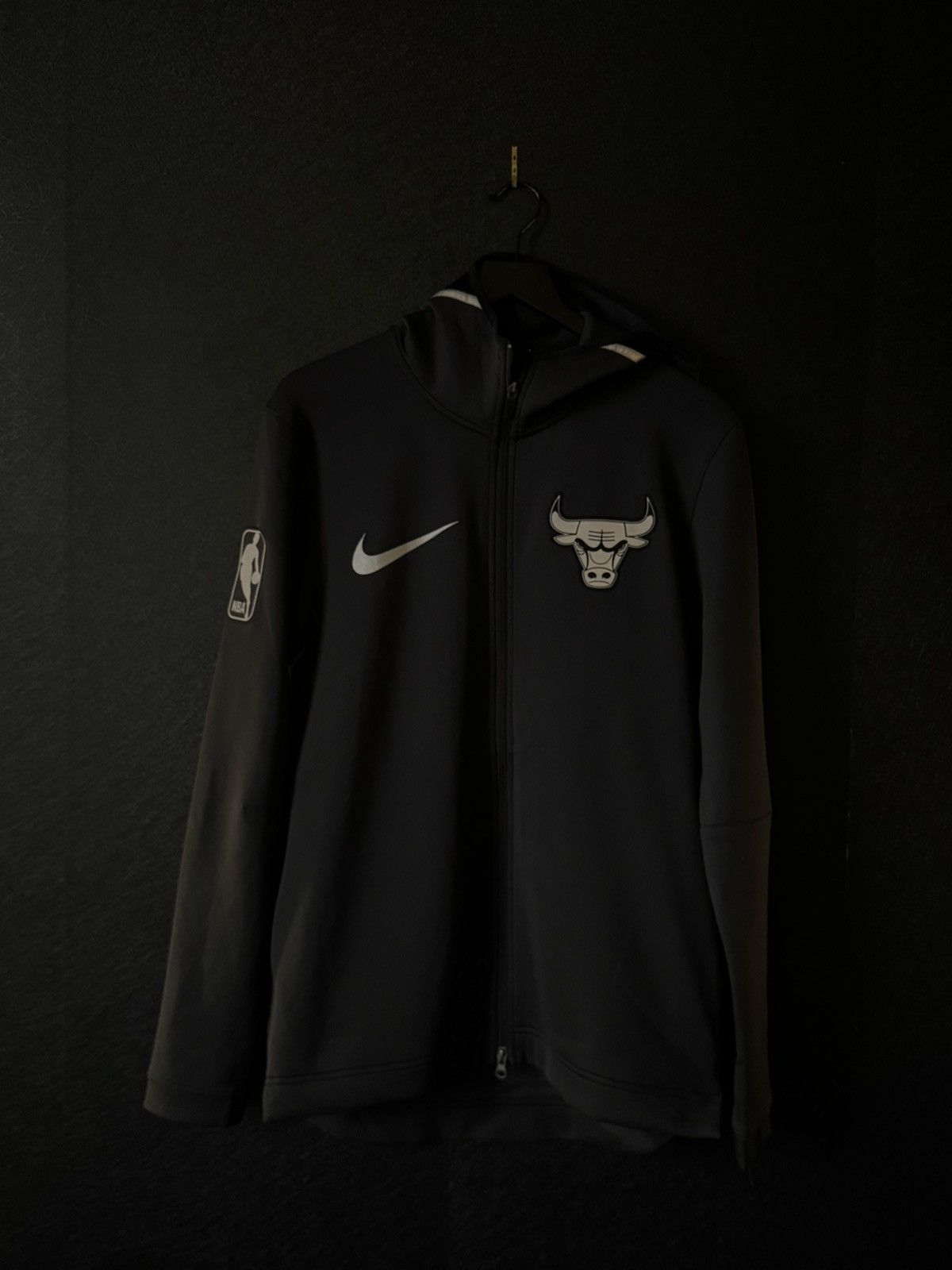Nike Chicago Bulls Nike Therma Flex Showtime Hoodie AA1655 014 Size US M / EU 48-50 / 2 - 1 Thumbnail
