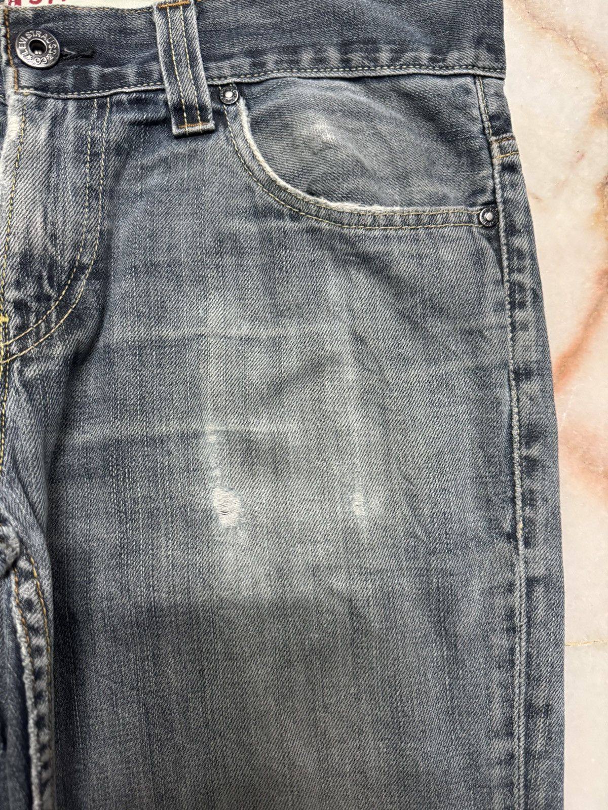 Levi's LEVI'S 511 SLIM VINTAGE Y2K GRUNGE THRASHED RARE Size US 33 - 7 Thumbnail